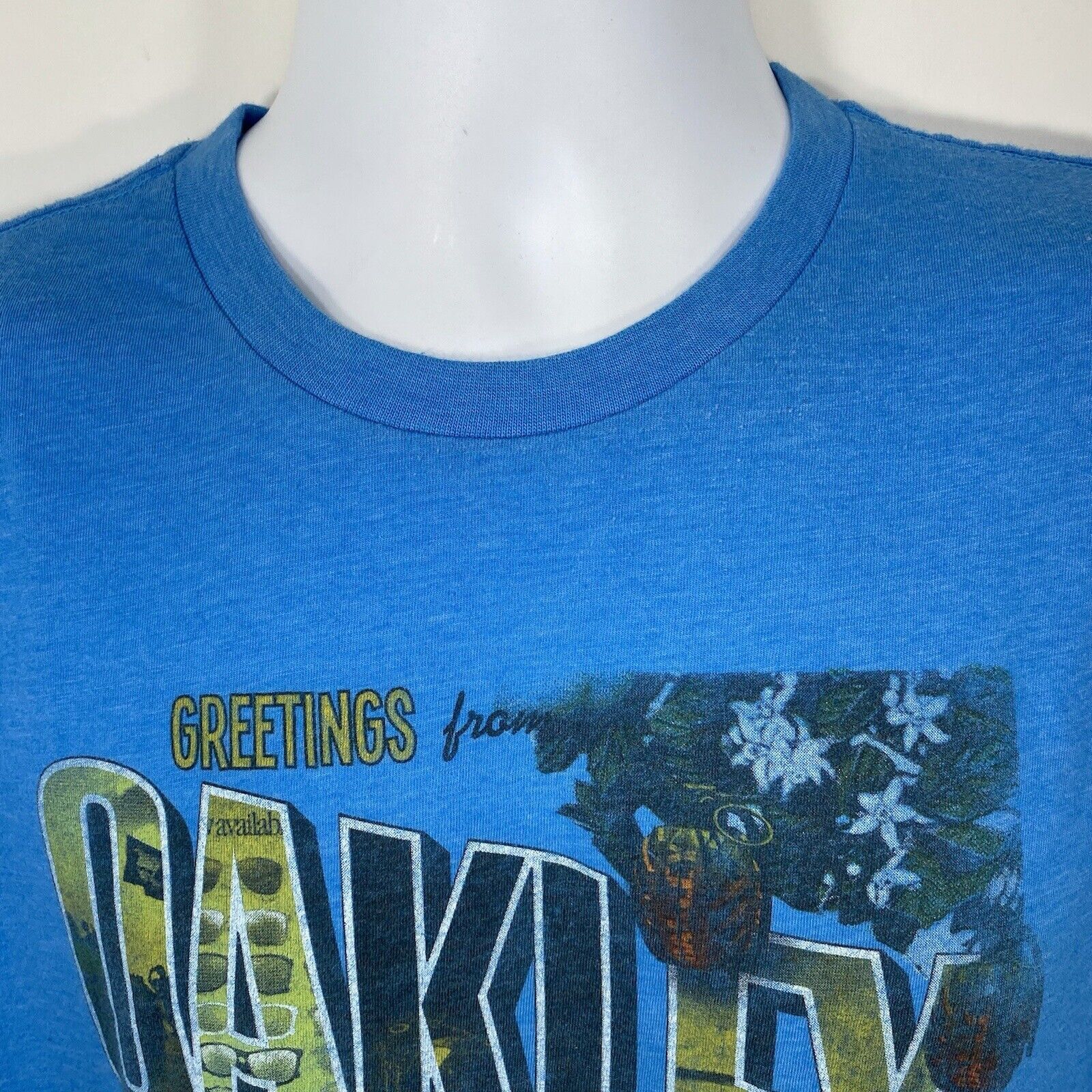 Oakley Oakley California Postcard Short Sleeve Blue Graphic T Shirt Size US XL / EU 56 / 4 - 2 Thumbnail