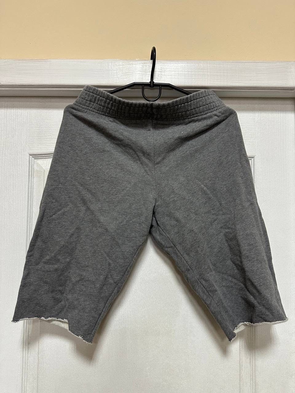 Alexander McQueen × MCQ × McQ Alexander McQueen Alexander McQueen grey shorts desert cyber punk opium street Size US 28 / EU 44 - 1 Thumbnail