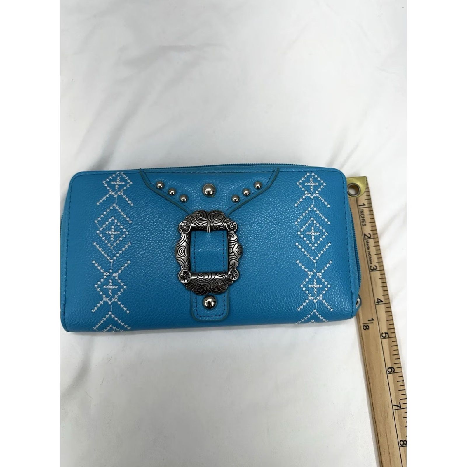 Vintage Unbranded Wallet Turquoise Southwestern Buckle Stitched Studded Zip Crossbody Women's Medium Turquoise Aztec Western Mens Womens Girls Boys Size ONE SIZE - 6 Thumbnail