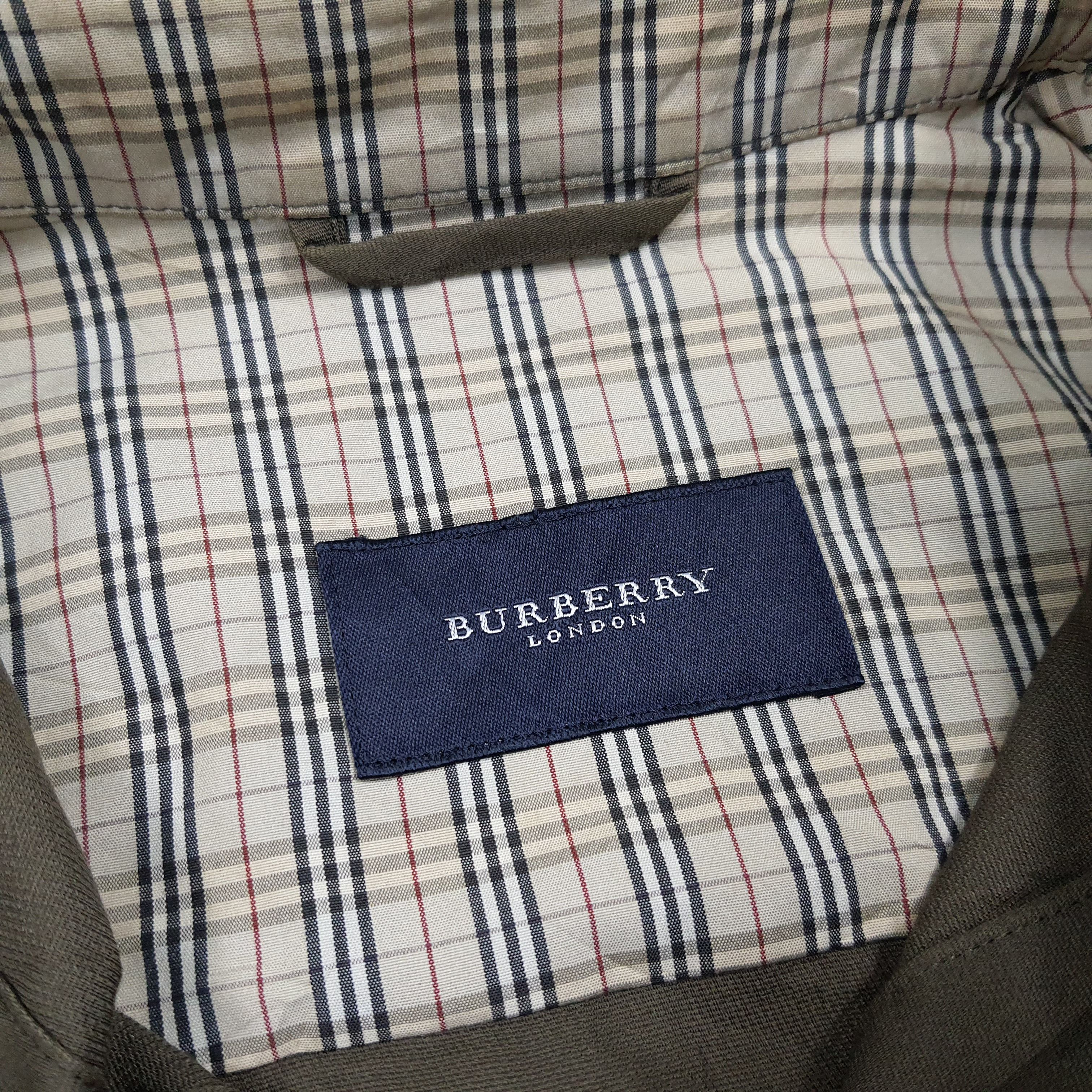 Burberry × Vintage Vintage Burberry London Nova Check Shirt Button Up Size US L / EU 52-54 / 3 - 6 Thumbnail