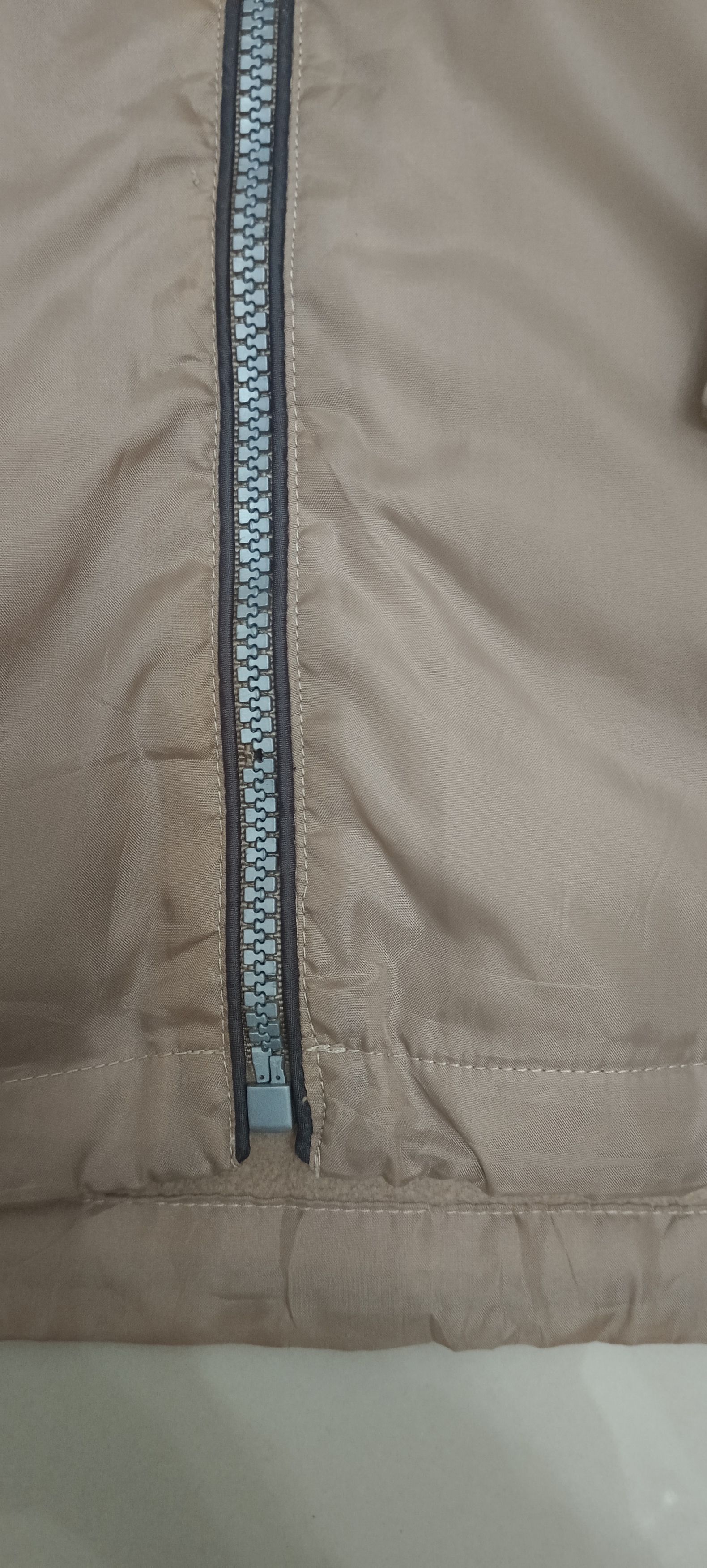 Benetton Benetton Formula 1 Size US L / EU 52-54 / 3 - 9 Thumbnail