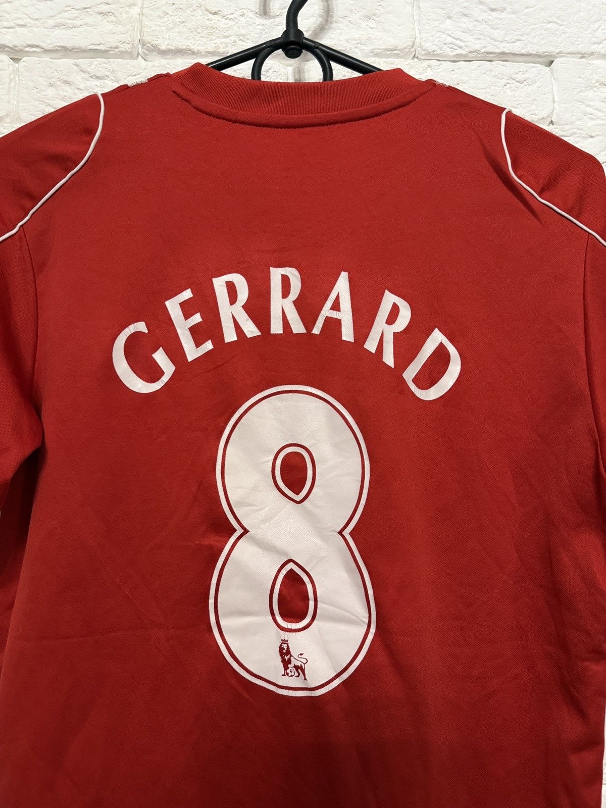 Warrior Warrior Livepool 8 Gerrard Jersey Home Fotball Shirt Sz M Size US M / EU 48-50 / 2 - 5 Thumbnail