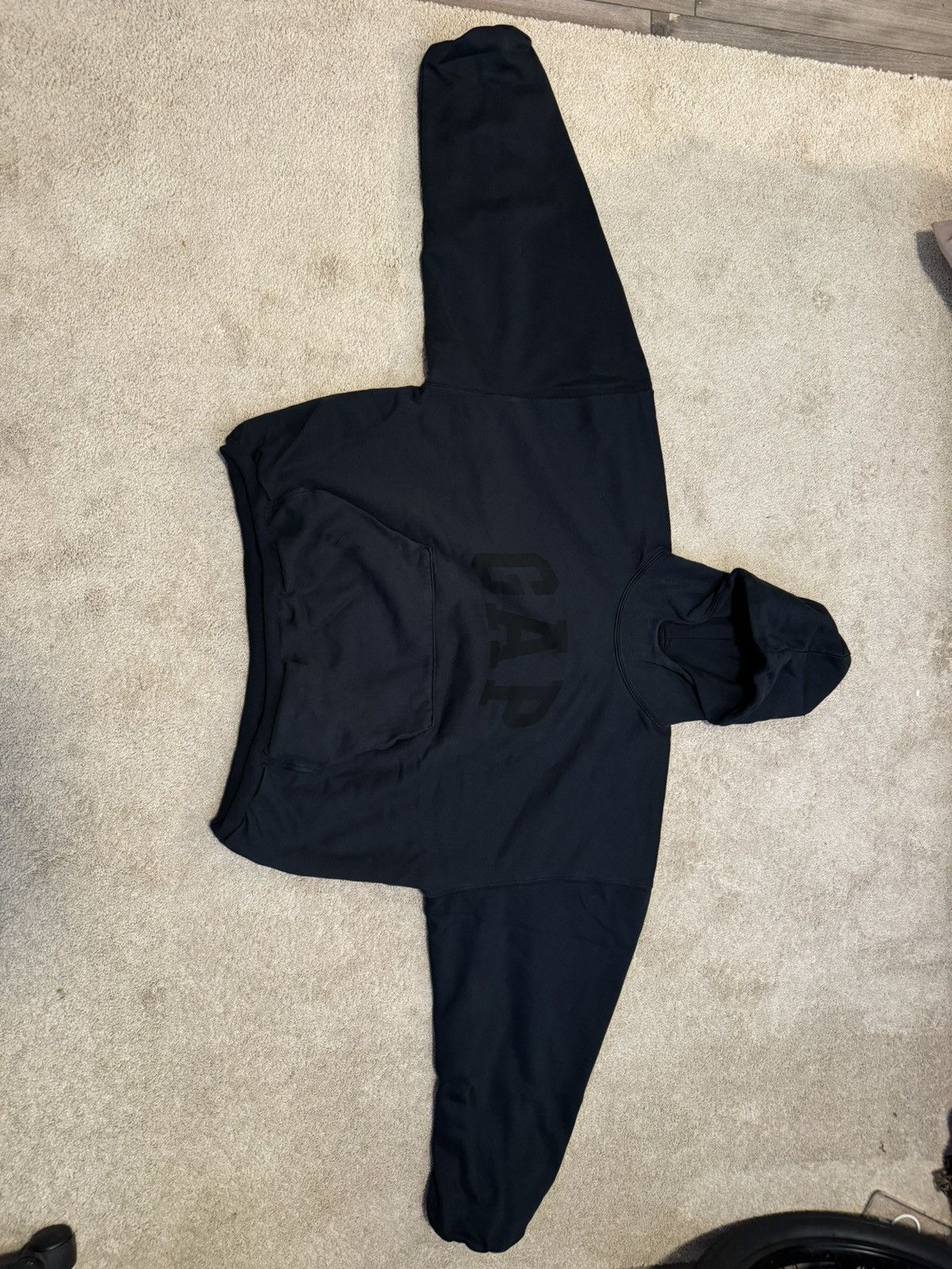 Balenciaga × Gap × Yeezy Yeezy x GAP x Balenciaga Dove Hoodie Size US S / EU 44-46 / 1 - 1 Thumbnail