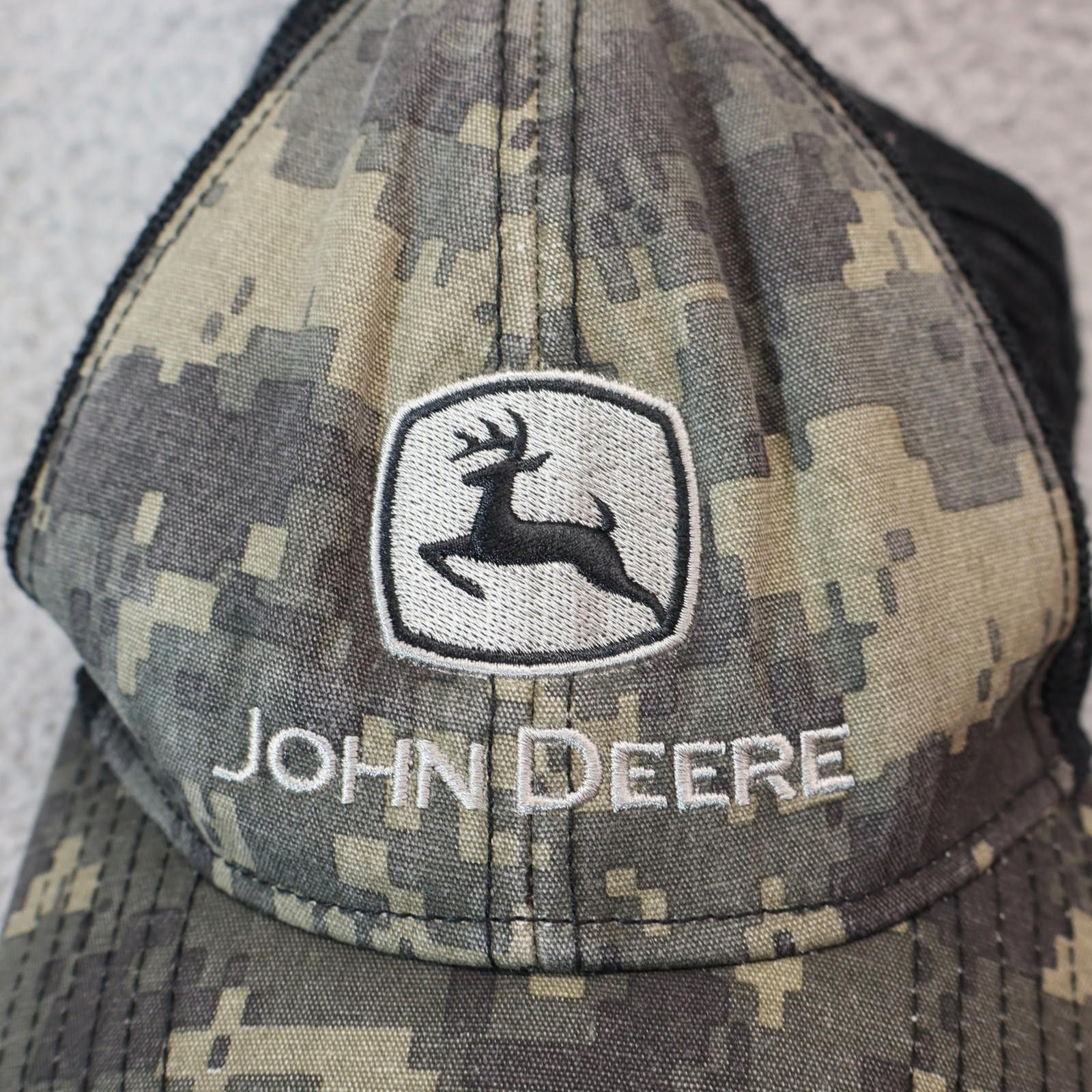 John Deere Men Trucker Hat John Deere Digital Camo Cap Mesh Patch Size ONE SIZE - 2 Thumbnail