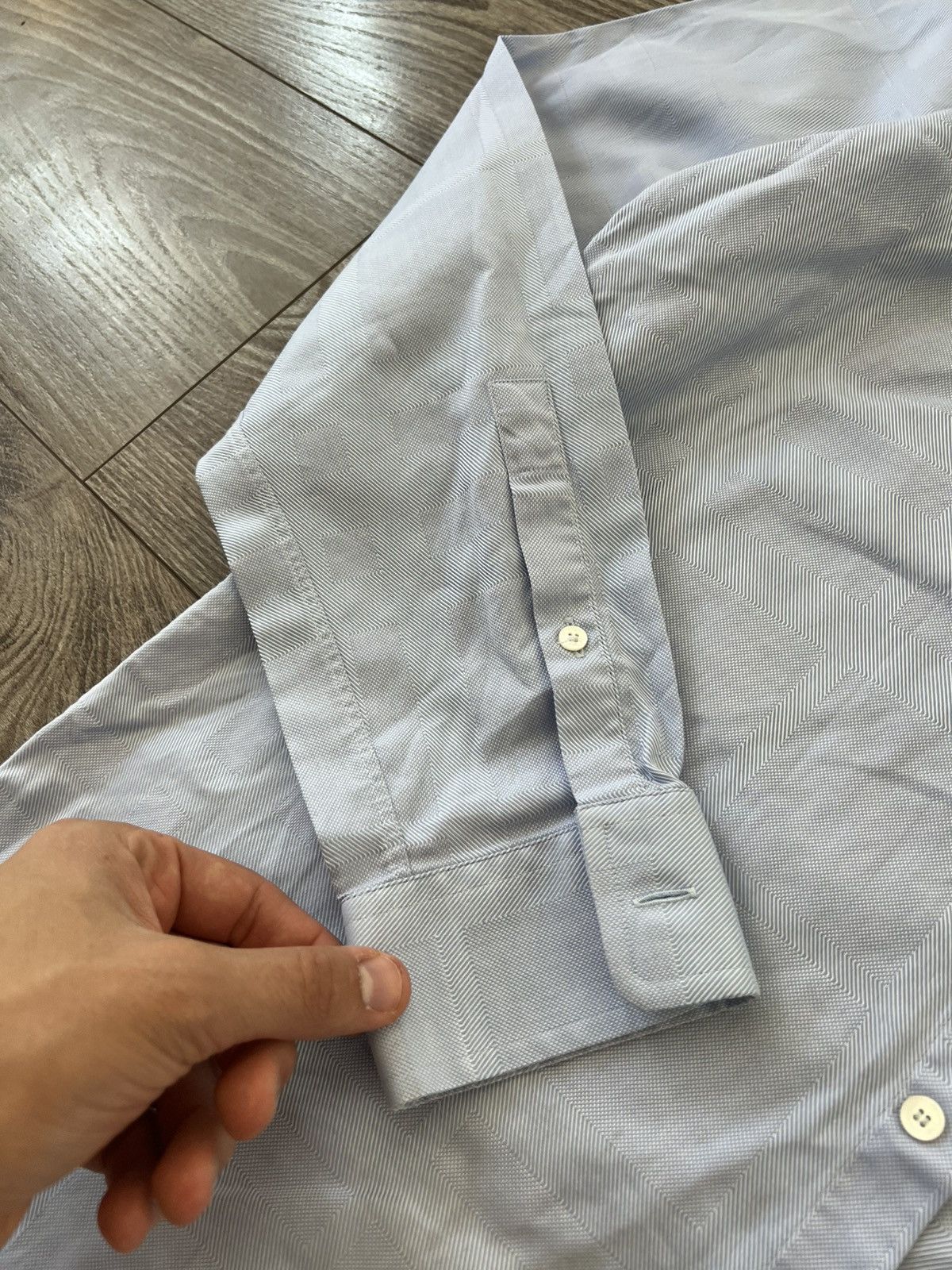 Burberry ‼️Archival Burberry OldMoney Premium Luxury Cell Logo Shirt‼️ Size US L / EU 52-54 / 3 - 12 Thumbnail