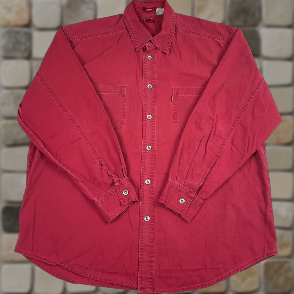 Levi's VINTAGE Levi's Shirt Mens Large Red Canvas Loose Long Sleeve Button Up Workwear Rugged Size US L / EU 52-54 / 3 - 1 Thumbnail