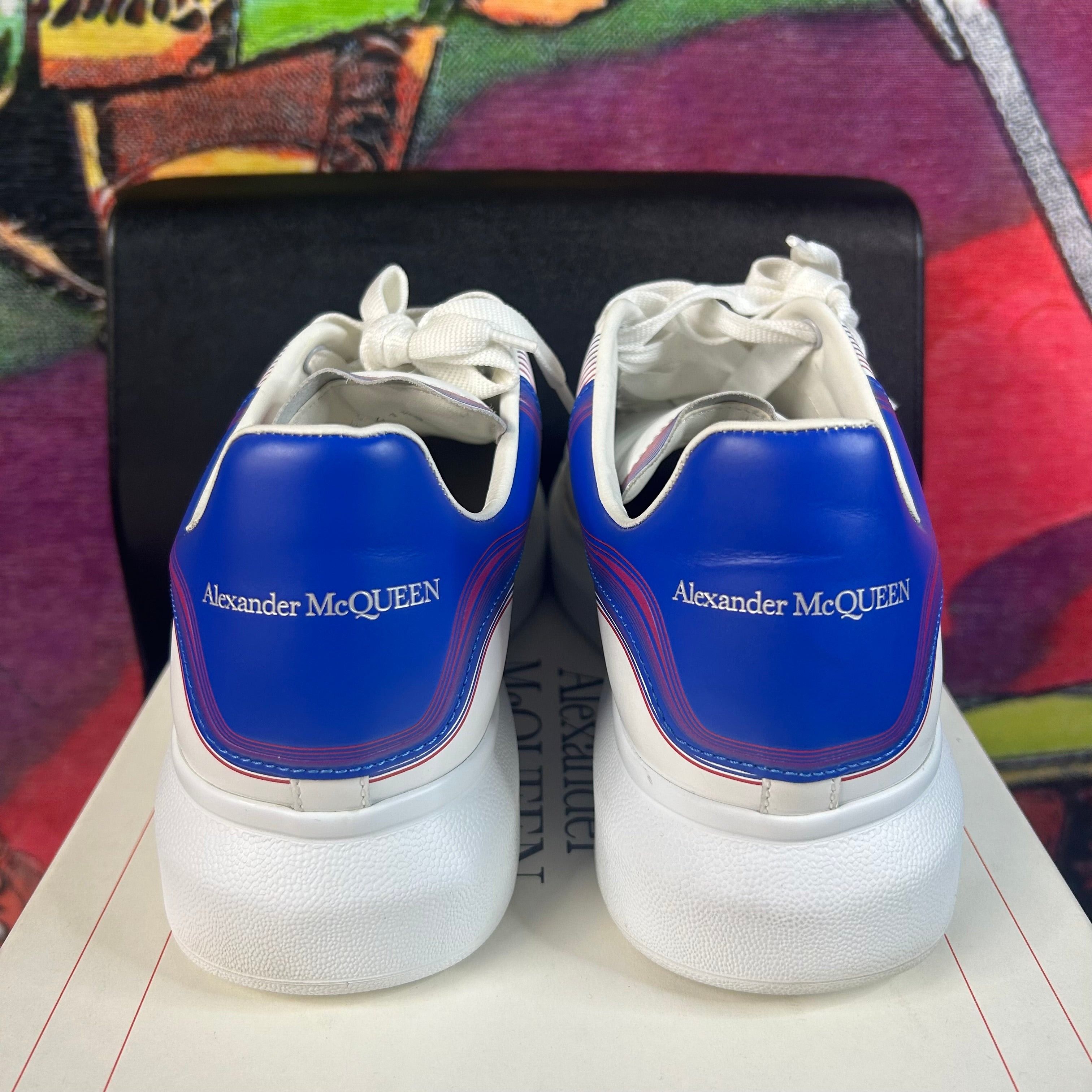 Alexander McQueen Alexander McQueen Oversized Sneakers White Galactic Blue Size US 8 / EU 41 - 3 Thumbnail
