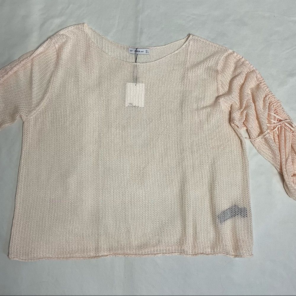 Zara NWT New Zara Knit Ruched-Sleeve Pale Peach Sweater Size L Size L / US 10 / IT 46 - 6 Thumbnail