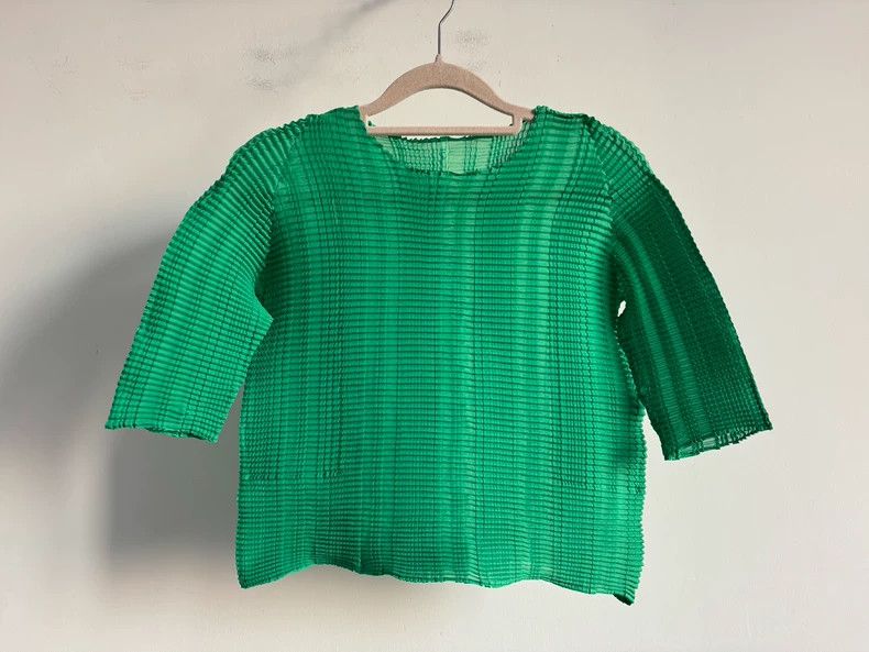 Issey Miyake issey miyake size:2 Green pleated coat Size XXS / US 00 / IT 34 - 1 Thumbnail
