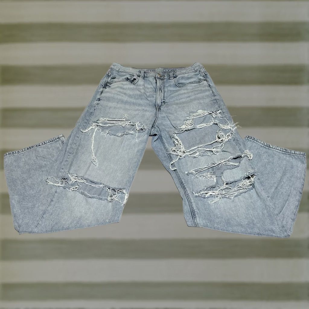 American Eagle Outfitters American Eagle Womens Jeans Baggy 12 Regular 30x30 Blue Distressed Logo Denim Stretch High Rise 90s Grunge Womens Size 34" / US 12 / IT 48 - 1 Thumbnail