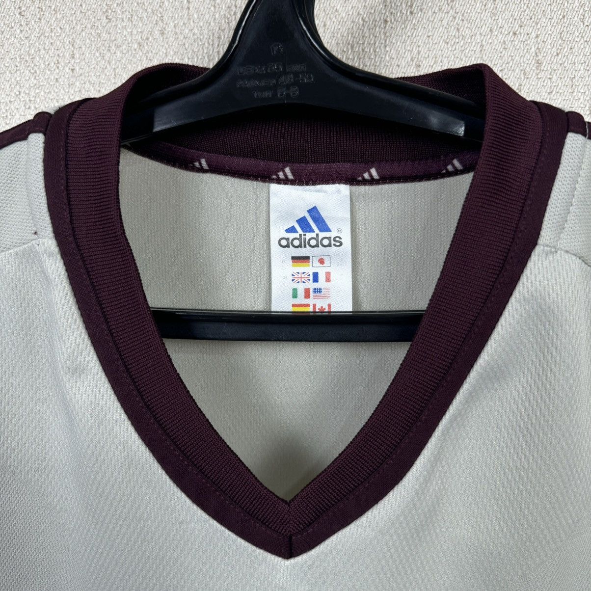 Adidas × Vintage Vintage Adidas Benfica Jersey 2001/02 Away Football Shirt L Size US L / EU 52-54 / 3 - 7 Thumbnail