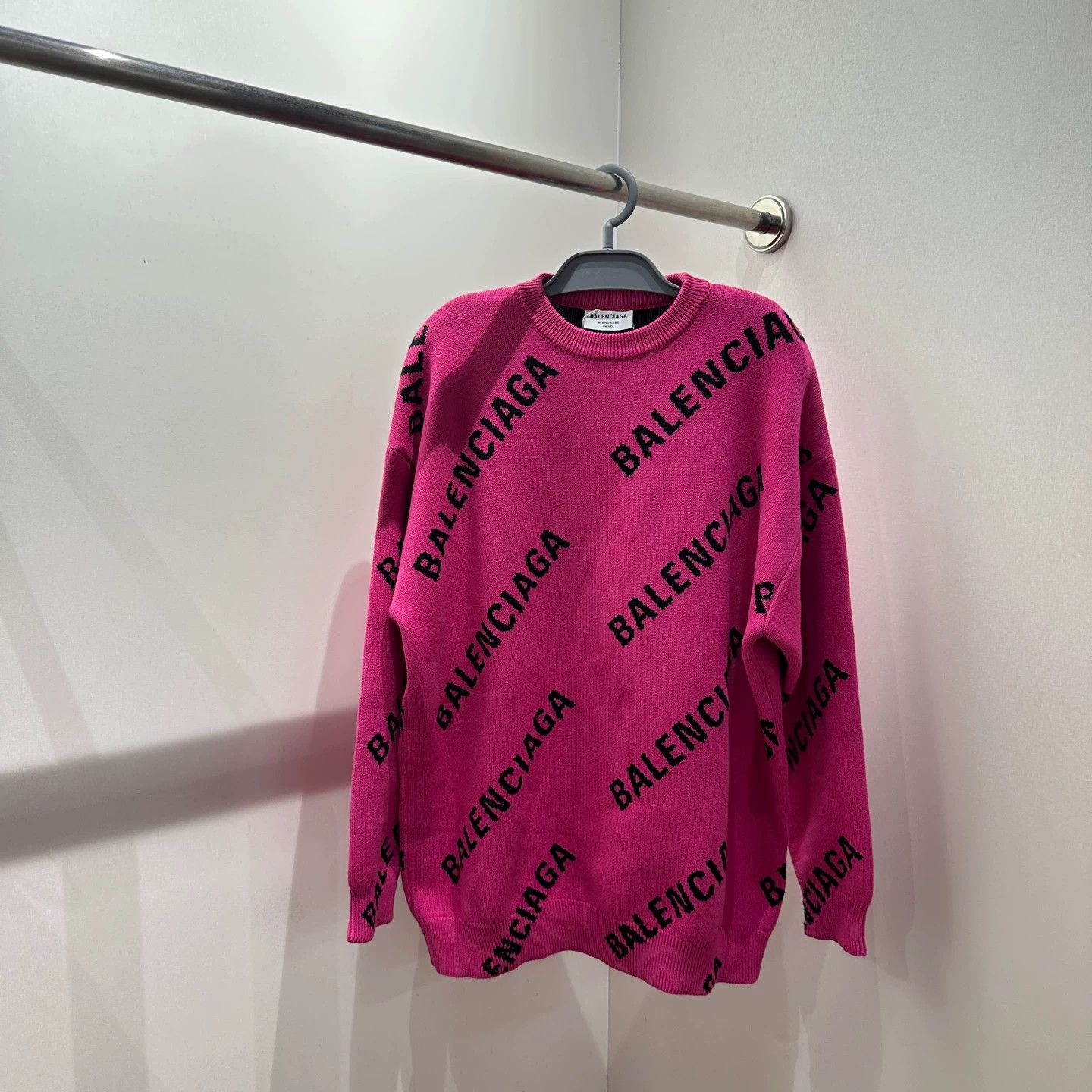 Balenciaga Balenciaga All Over Slogan Letters Sweater XS Cotton Size XS / US 0-2 / IT 36-38 - 1 Thumbnail