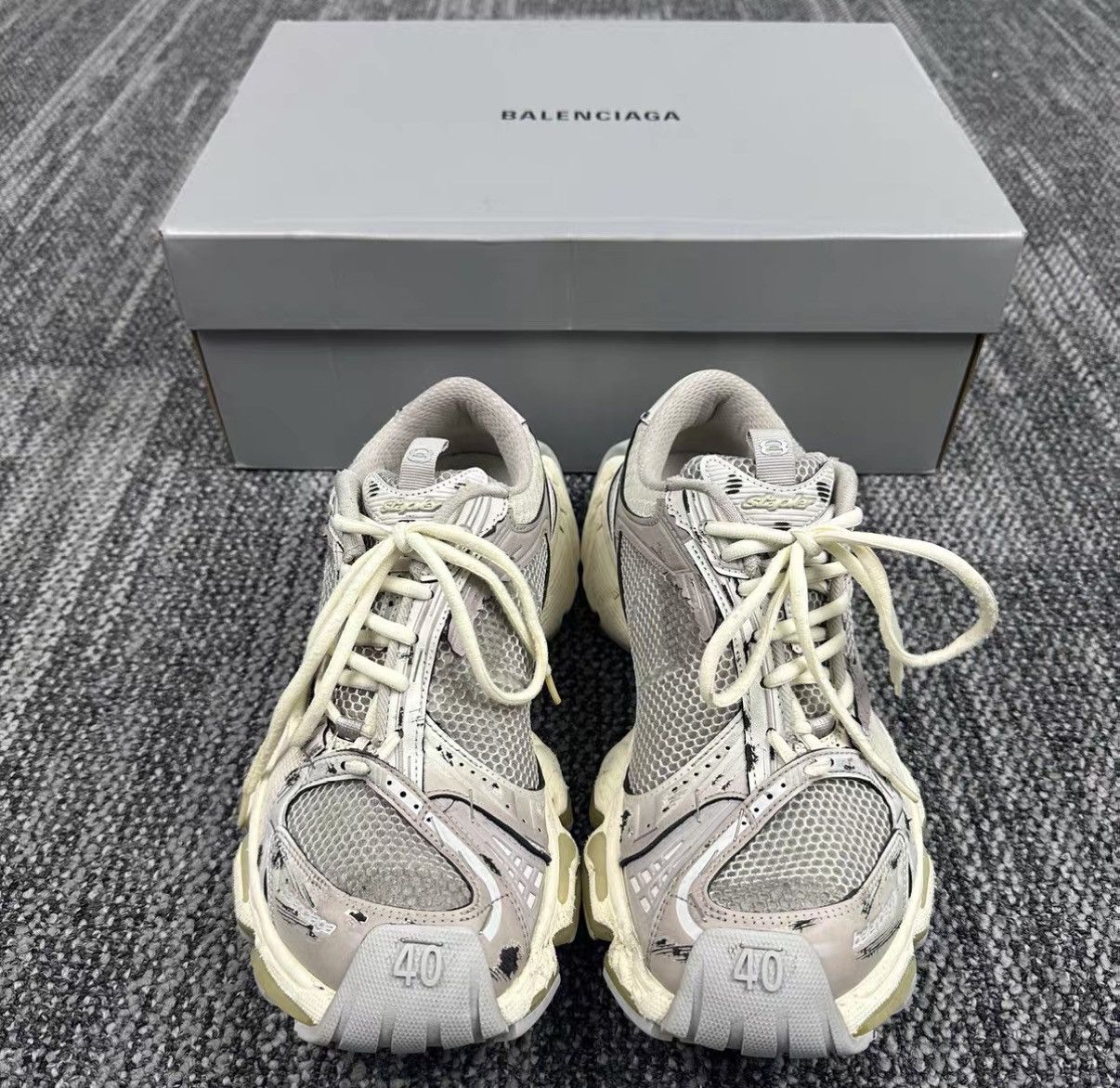Balenciaga Balenciaga Stapler Sneakers J42 Size US 7 / EU 40 - 2 Thumbnail
