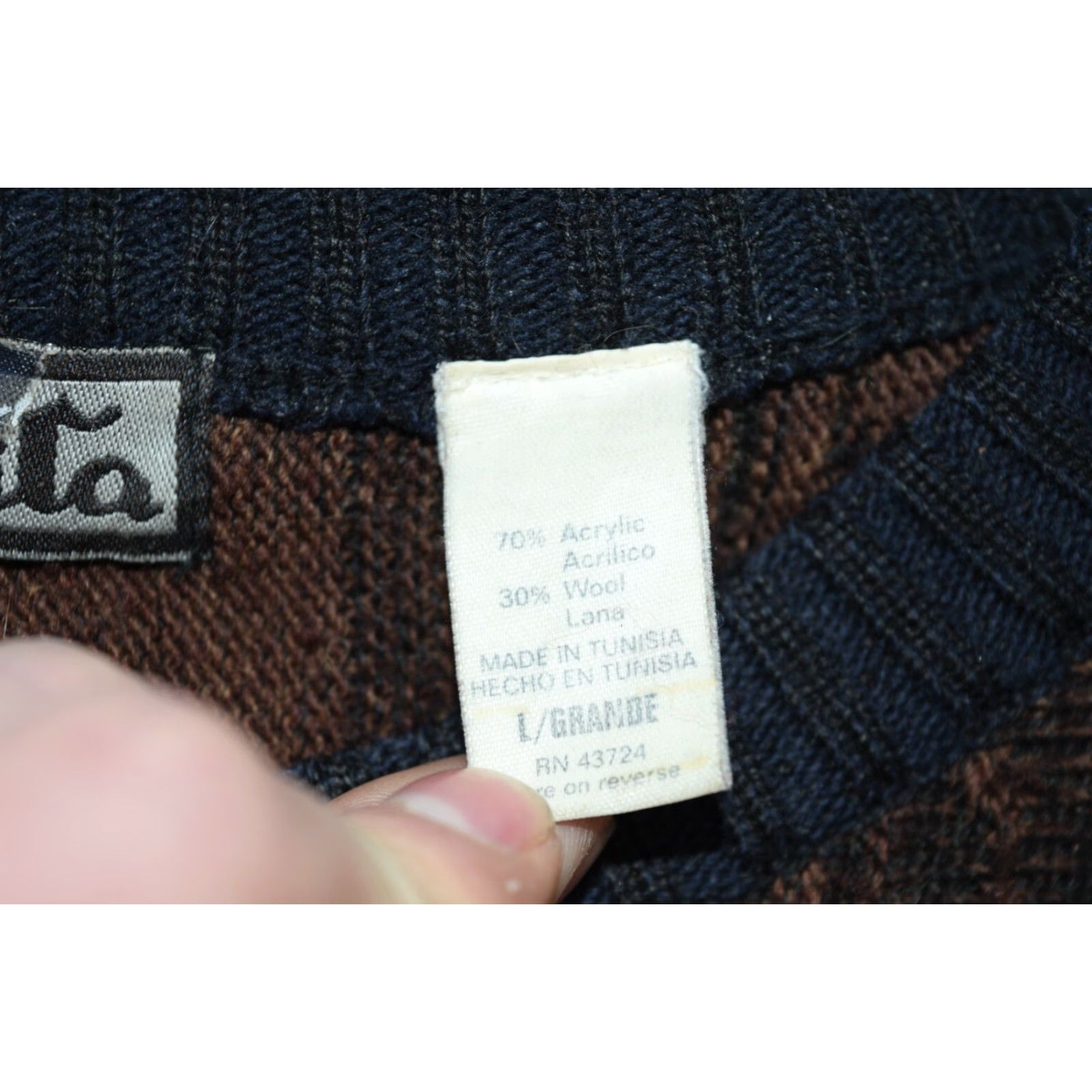 Vintage VINTAGE DAVILA ACRYLIC WOOL EARTH TONE COOGI STYLE SWEATER 90S GEOMETRIC PULLOVER L MENS Size US L / EU 52-54 / 3 - 6 Thumbnail