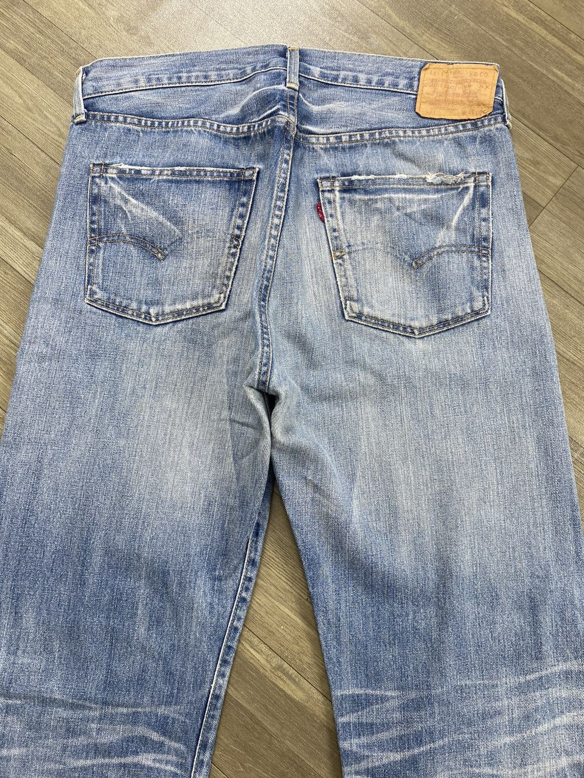 Levi's Vintage Clothing 🇯🇵Vintage Levis 501XX LVC Rindem Selvedge Distressed Jeans Size US 36 / EU 52 - 18 Thumbnail