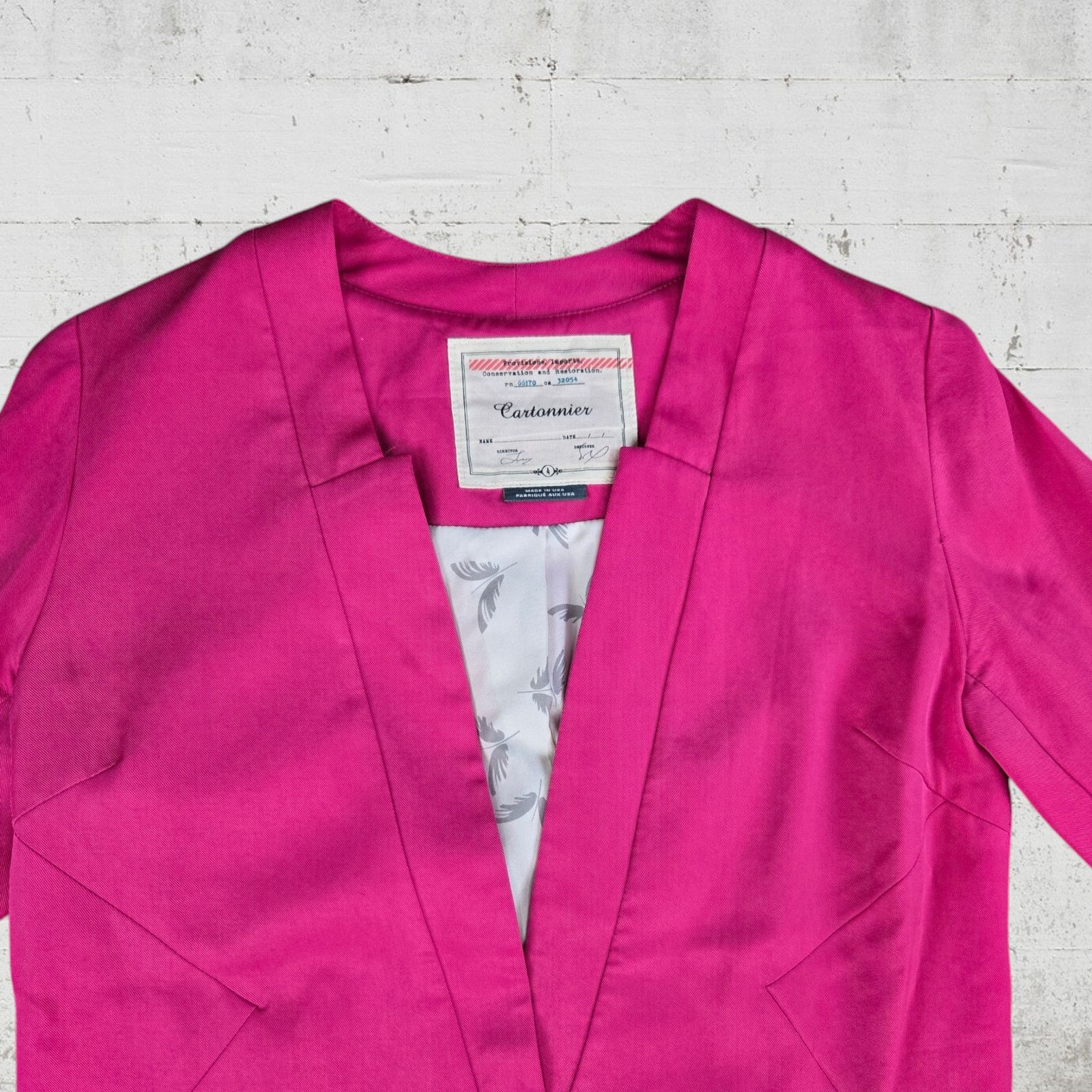 Anthropologie Anthropologie Pink Ruched Sleeve Barbiecore Blazer Size 4 Size S / US 4 / IT 40 - 4 Thumbnail