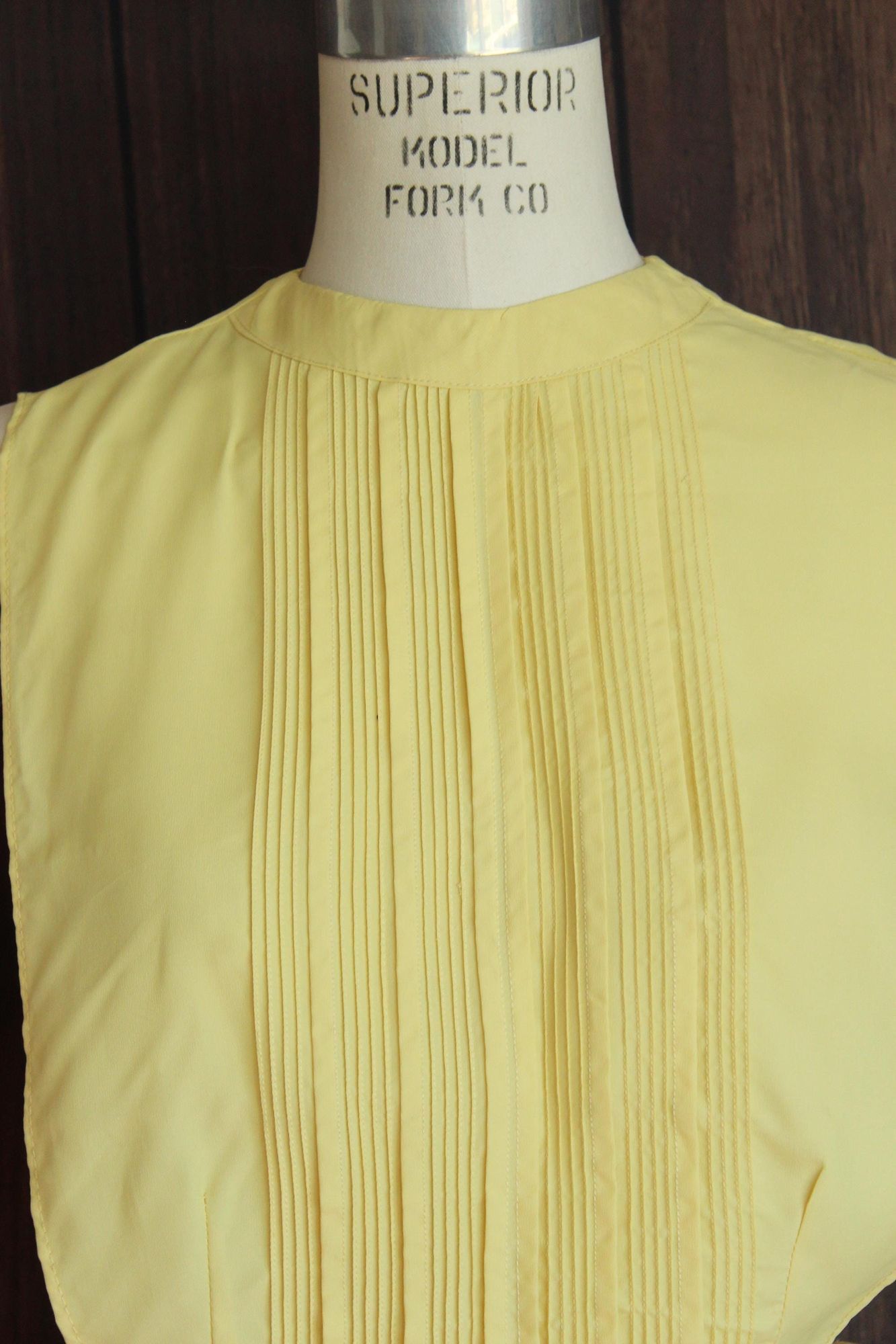 Vintage Vintage 1950s Dickie, Suitor by Babe Yellow Blouse Front wit Size ONE SIZE - 3 Thumbnail