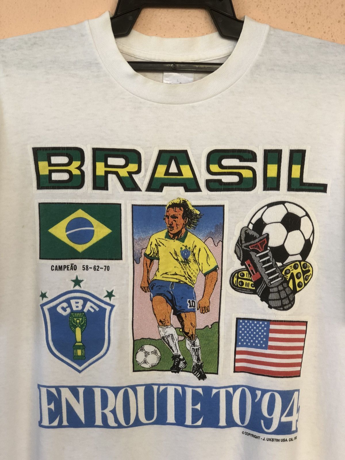 Other Vintage 90s BRASIL Route To 94 Football Tee Size US L / EU 52-54 / 3 - 2 Thumbnail