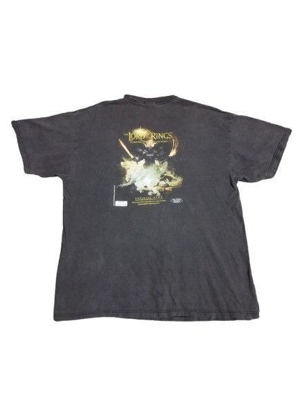 Vintage Vintage 2002 The Lord Of The Rings Tee Size US XL / EU 56 / 4 - 1 Thumbnail