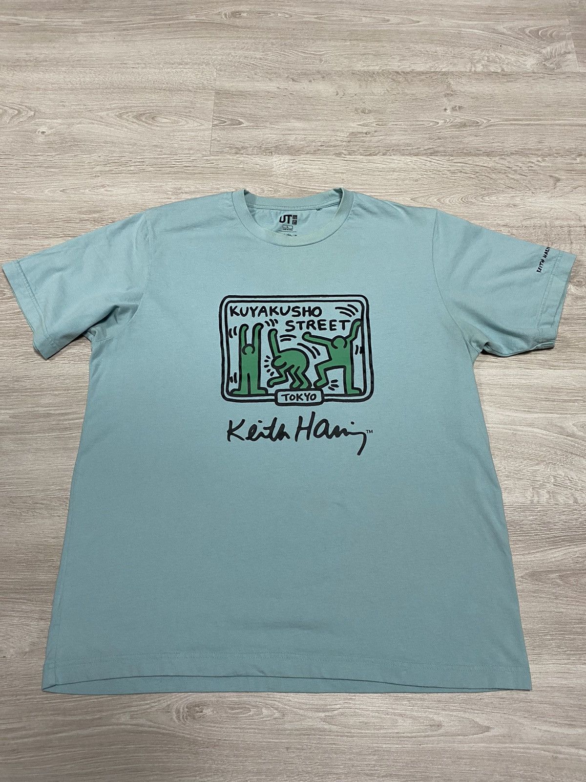 Japanese Brand Uniqlo x Keith Haring Tokyo Kuyakisho Street size L Size US L / EU 52-54 / 3 - 1 Thumbnail