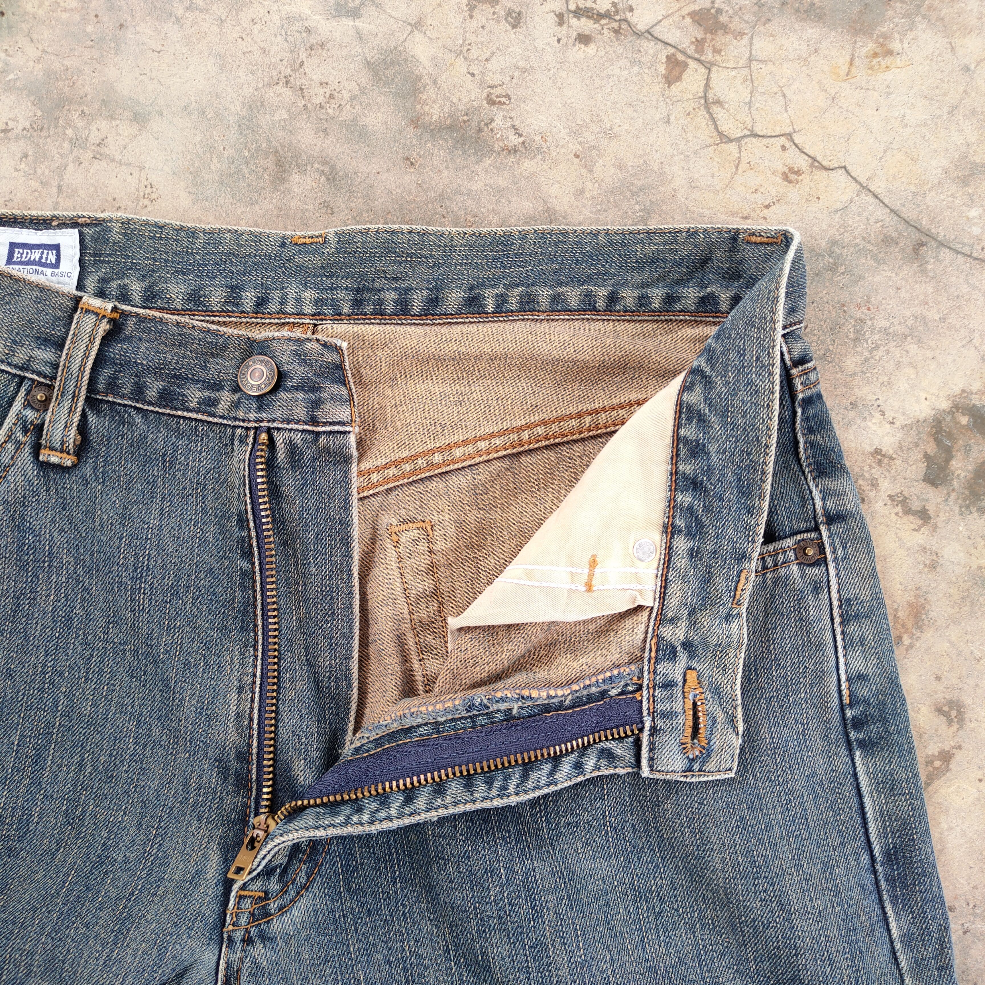 Edwin × Vintage W33 VINTAGE EDWIN RUSTY FADED DISTRESSED JEANS PANTS Size US 33 - 8 Thumbnail