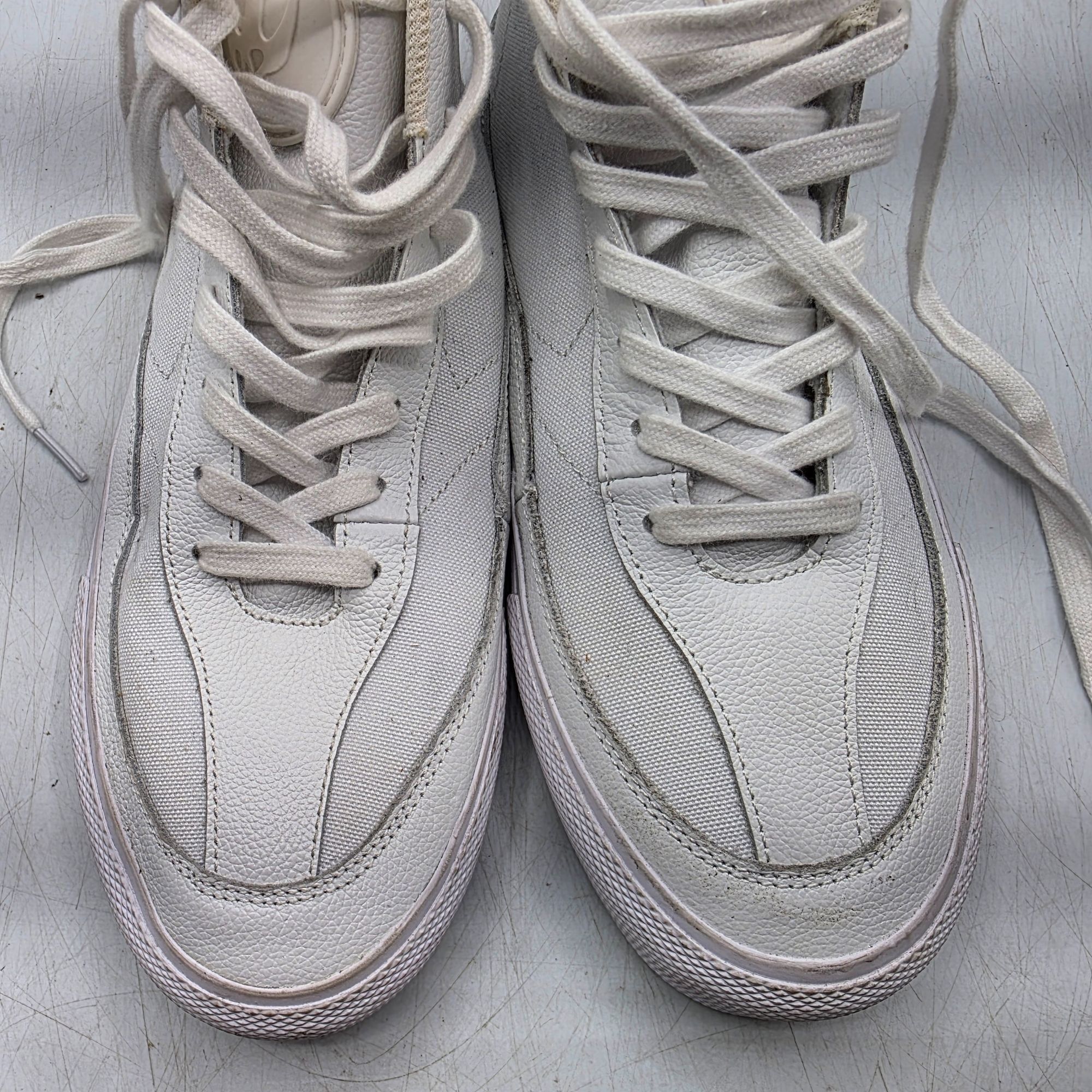Alexander McQueen Adults 8.5 White Swallow Vulc High Top Sne