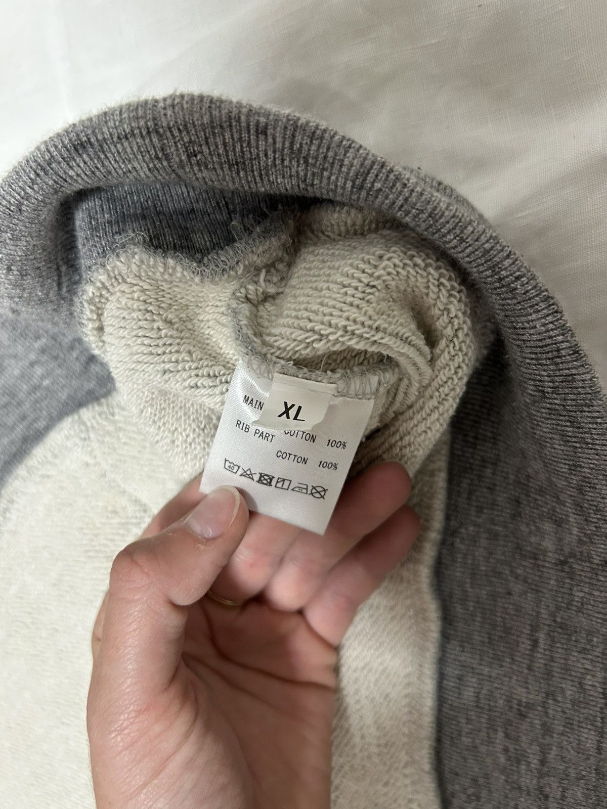 Other Blue and Green XL gray sweatshirt Size US XL / EU 56 / 4 - 5 Thumbnail