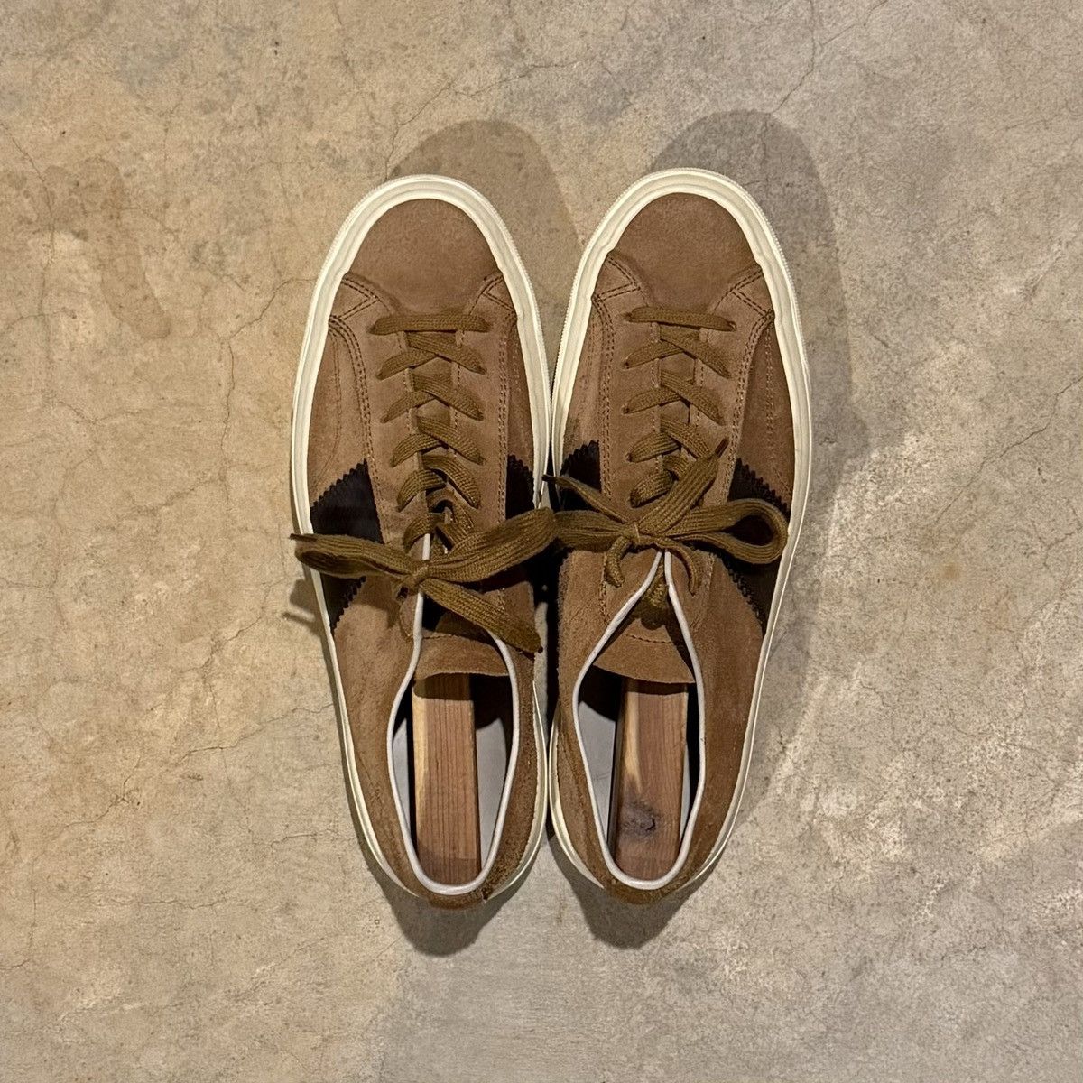 Tom Ford Tom Ford Cambridge Suede Leather Trim Low Top Sneakers Brown Size US 10 / EU 43 - 12 Thumbnail