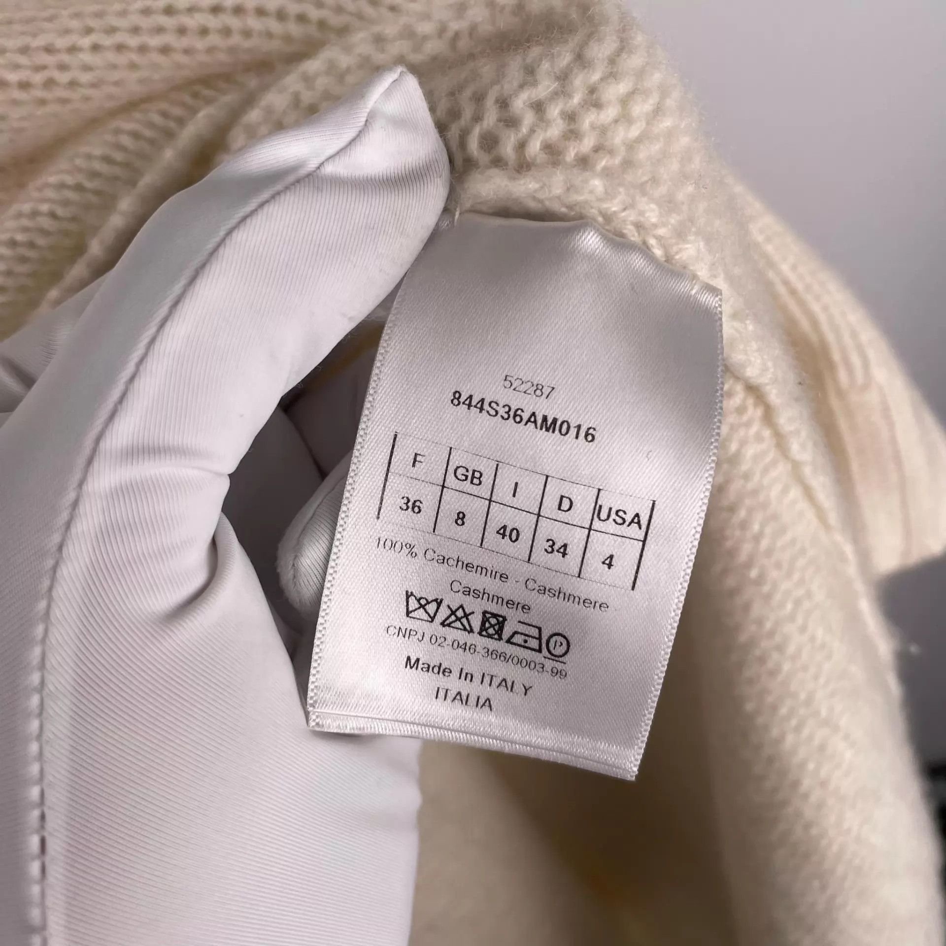 Dior Dior Cashmere White Top Size 36 Size XS / US 0-2 / IT 36-38 - 4 Thumbnail