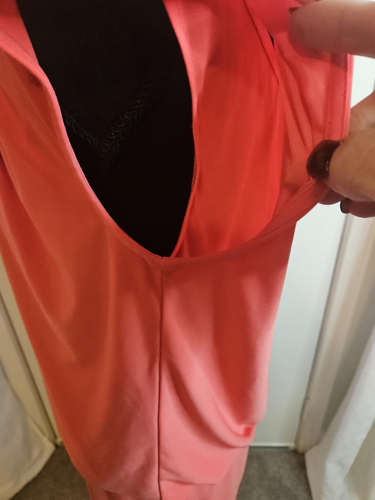 Designer Taylor Coral Dress with Adjustable Drawstring waist Size M / US 6-8 / IT 42-44 - 7 Thumbnail