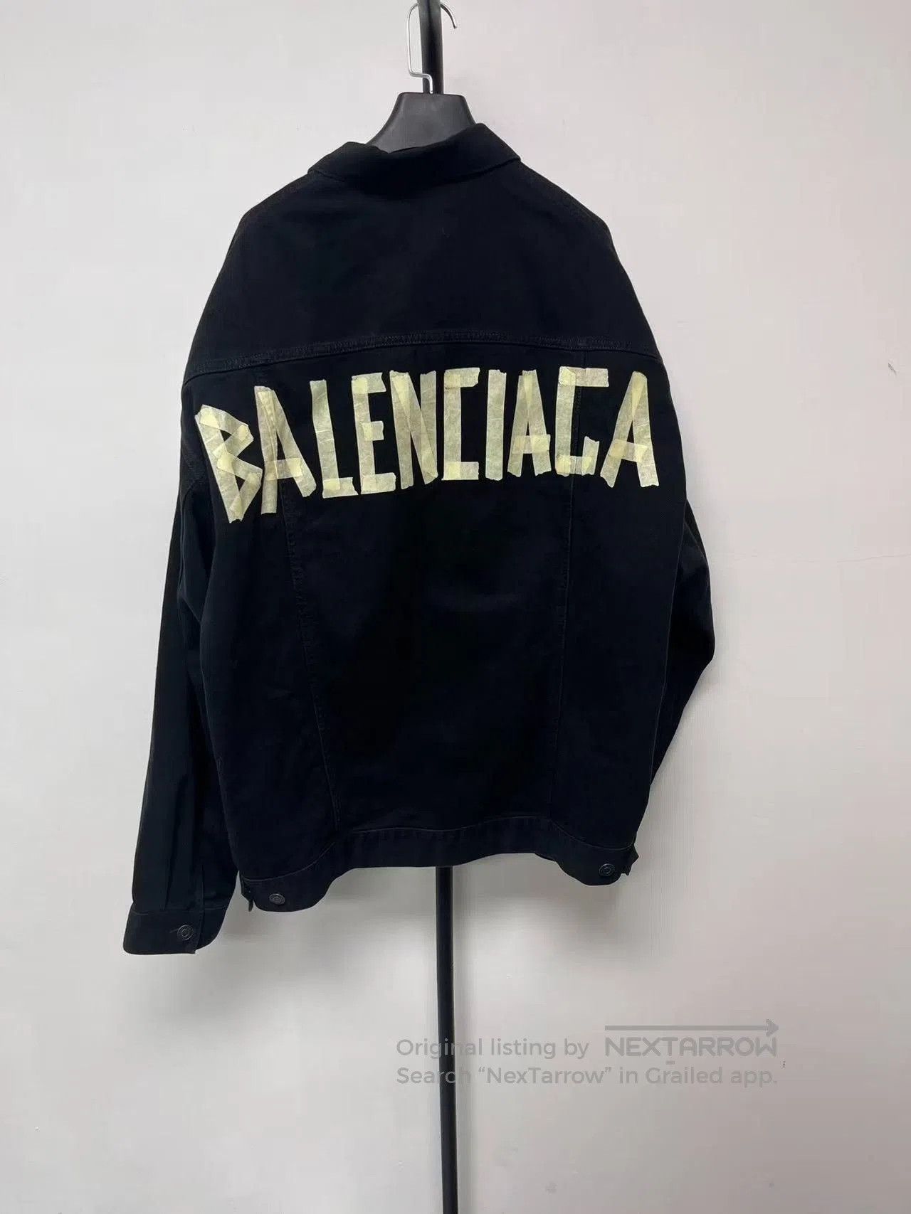 Balenciaga Balenciaga Logo Single-Breasted Denim Jacket Men's. Size US S / EU 44-46 / 1 - 1 Thumbnail