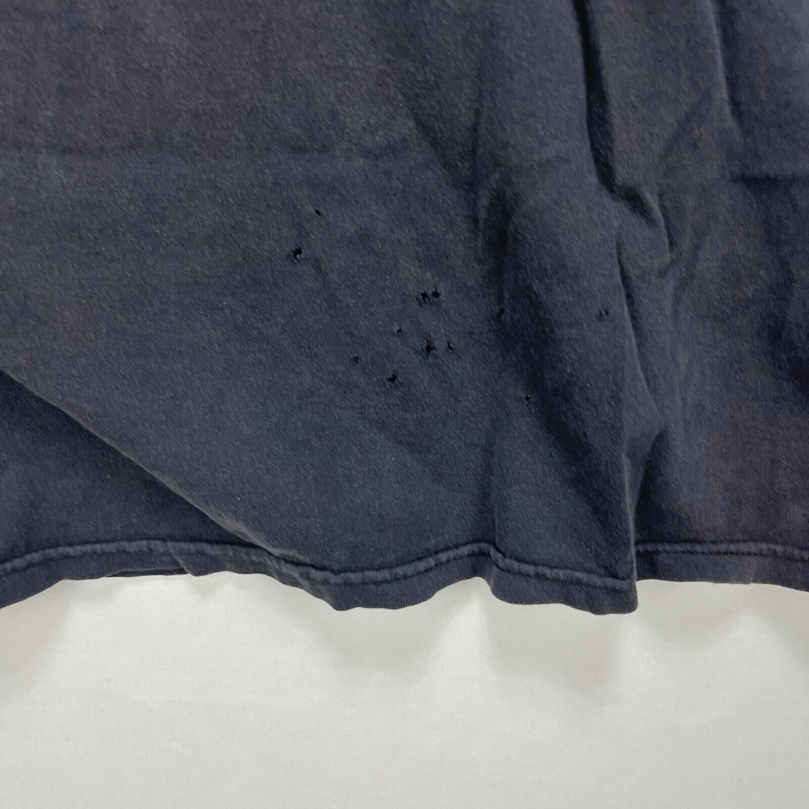 Vintage Vintage Kidrobot Sun Faded T Shirt XXL Size US XXL / EU 58 / 5 - 10 Thumbnail
