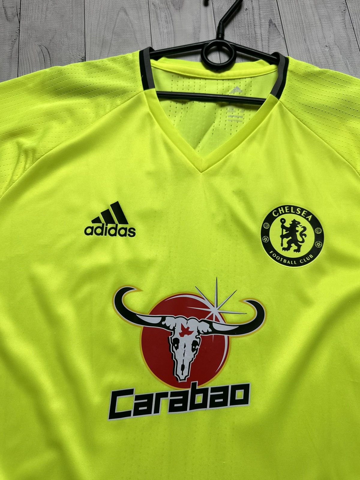 Adidas × Chelsea Soccer × Vintage Vintage adidas Chelsea soccer jersey size XXL yellow rare Size US XXL / EU 58 / 5 - 5 Thumbnail