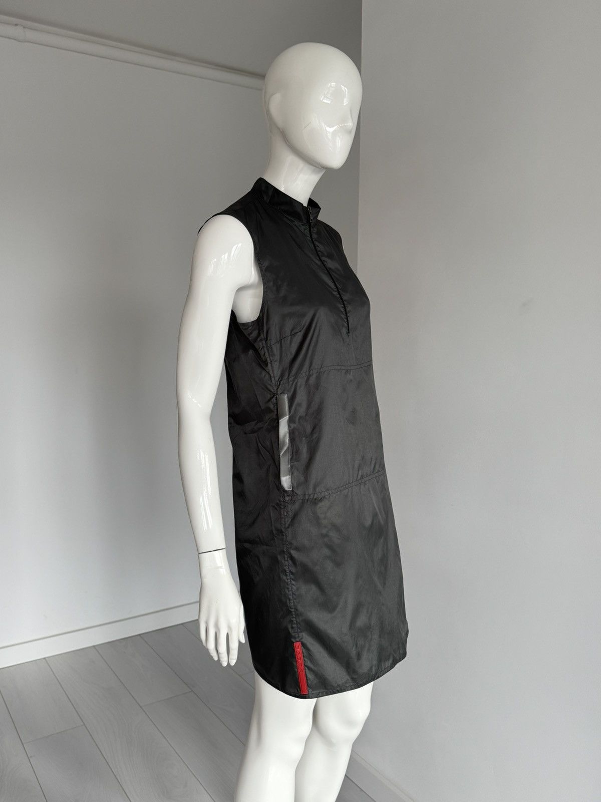 Prada Vintage Prada Sport olive mini dress archive 1999 rare Size M / US 6-8 / IT 42-44 - 1 Thumbnail