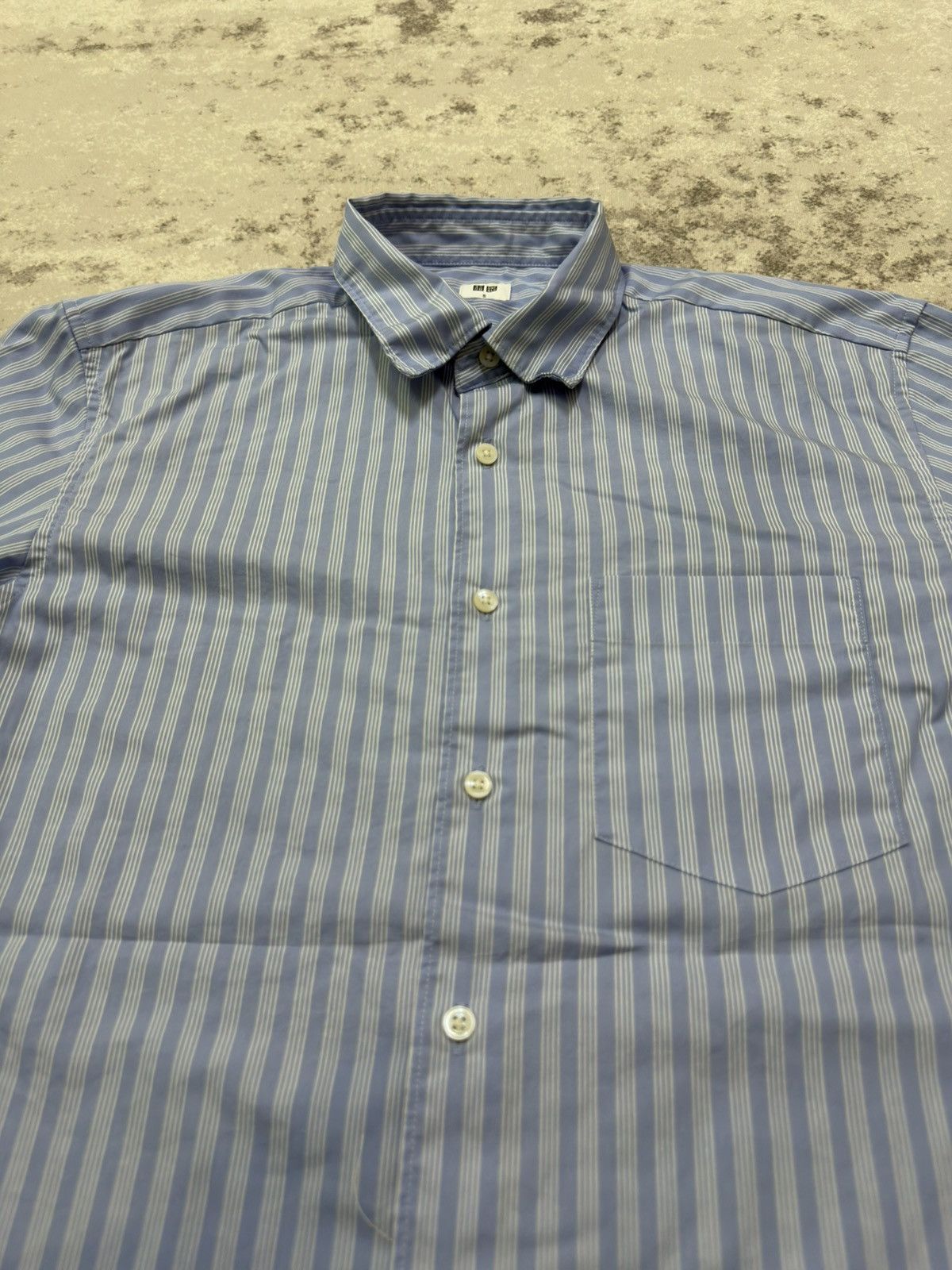 Uniqlo UNIQLO BUTTON UP SHIRT Size US XS / EU 42 / 0 - 4 Thumbnail