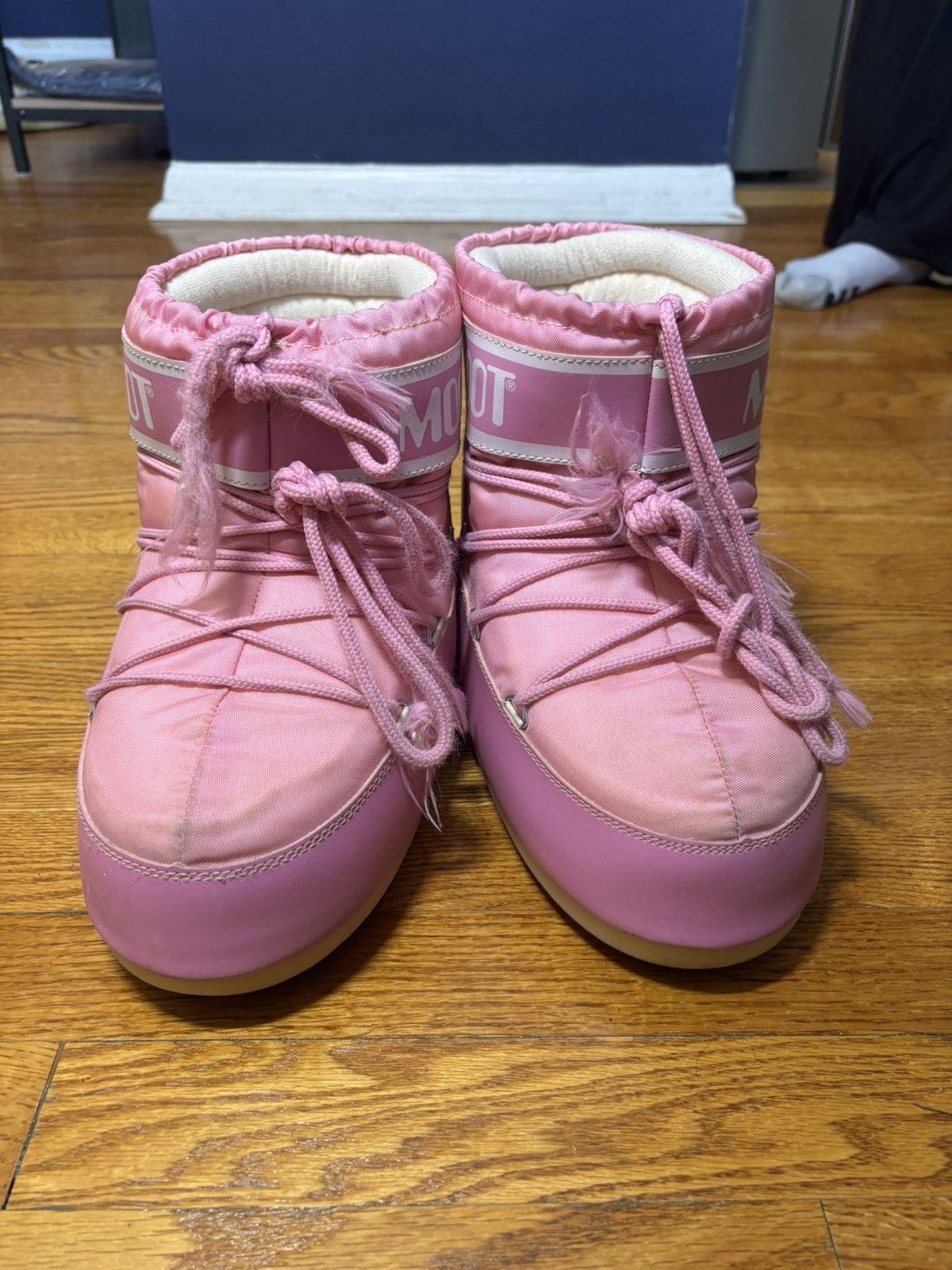 Moon Boot Moon Boot Vibrant Pink Winter Boots Size US 7 / IT 37 - 2 Thumbnail