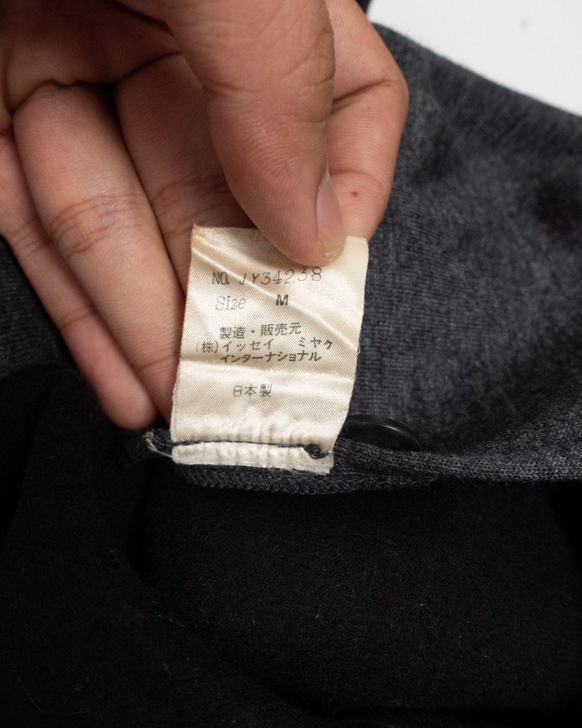 Issey Miyake Vintage 1980s Issey Miyake Size US M / EU 48-50 / 2 - 12 Thumbnail