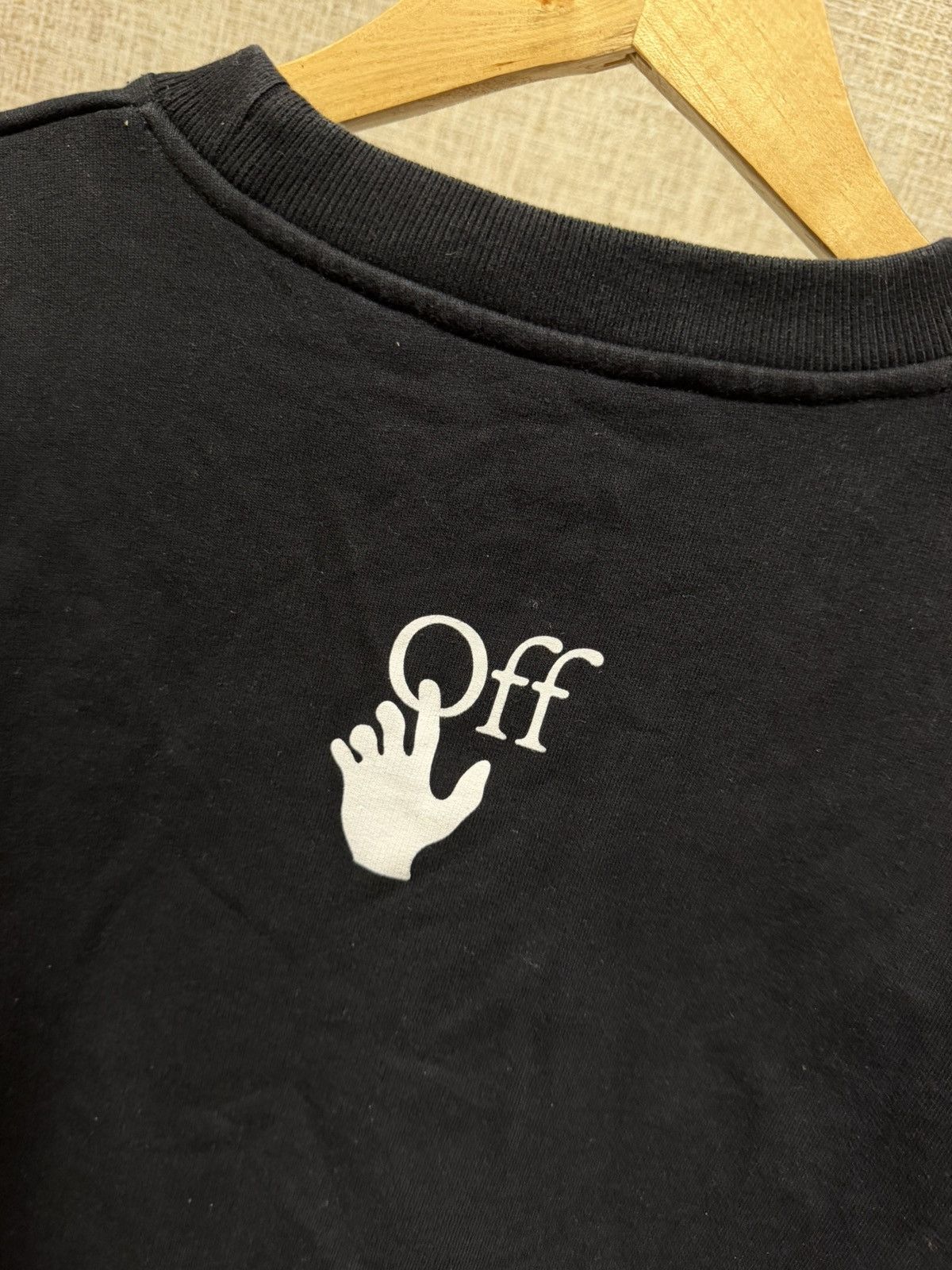 Off-White OFF WHITE CARAVAGGIO BLACK SWEATSHIRT Size US XS / EU 42 / 0 - 5 Thumbnail