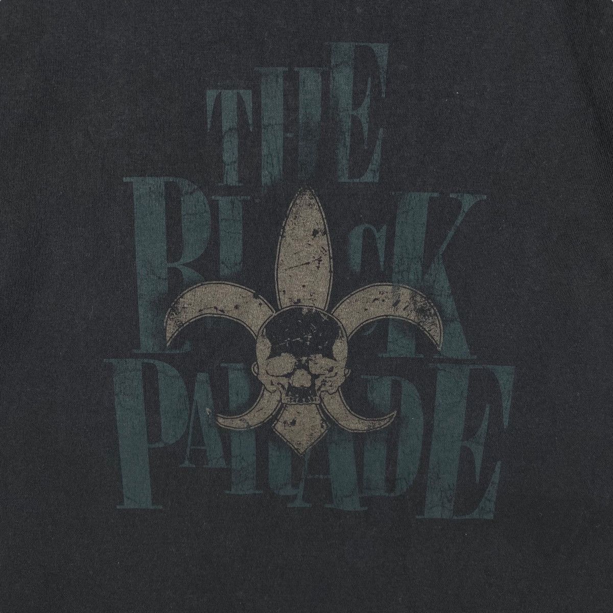Band Tees Vintage 00's MY CHEMICAL ROMANCE The Black Parade Band Size US L / EU 52-54 / 3 - 2 Thumbnail