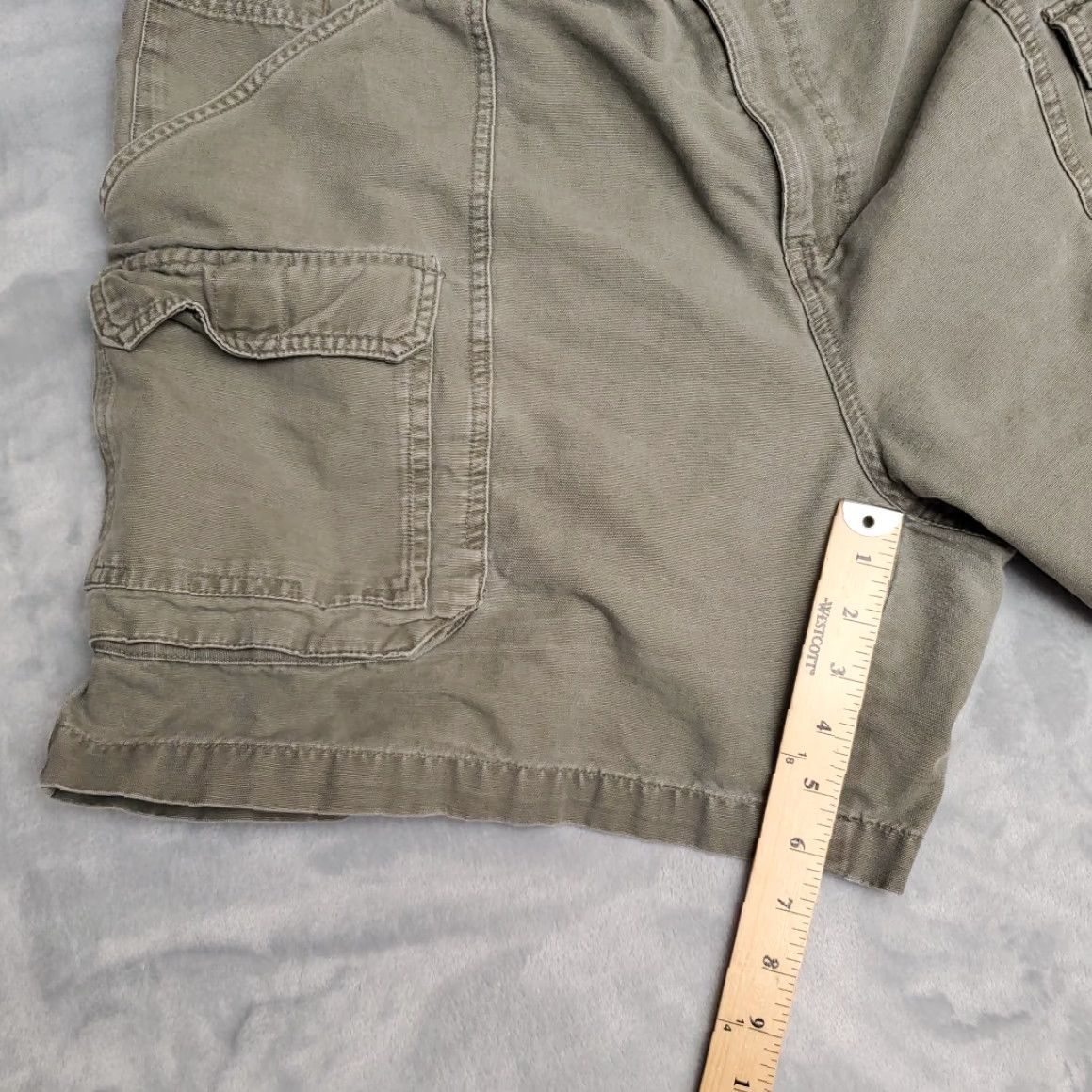 Vintage Columbia Shorts Mens XXL Green Canvas Cargo Outdoors Hike Fish Walk Casual Pants Regular Waist 42 Mens Size US 42 / EU 58 - 8 Thumbnail