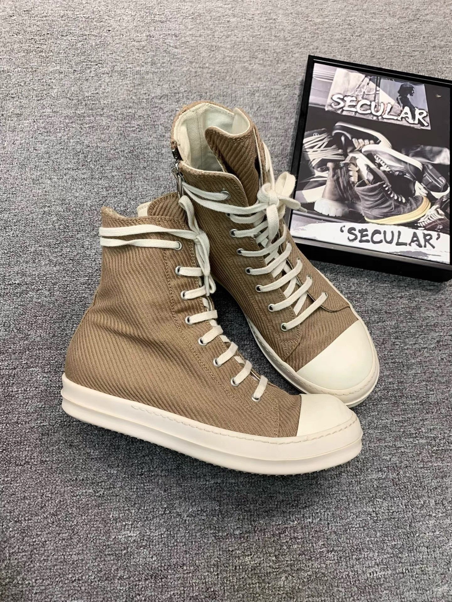 Rick Owens Rick Owens DRKSHDW Brown Canvas Big Converse K34 Size US 7.5 / EU 40-41 - 1 Thumbnail
