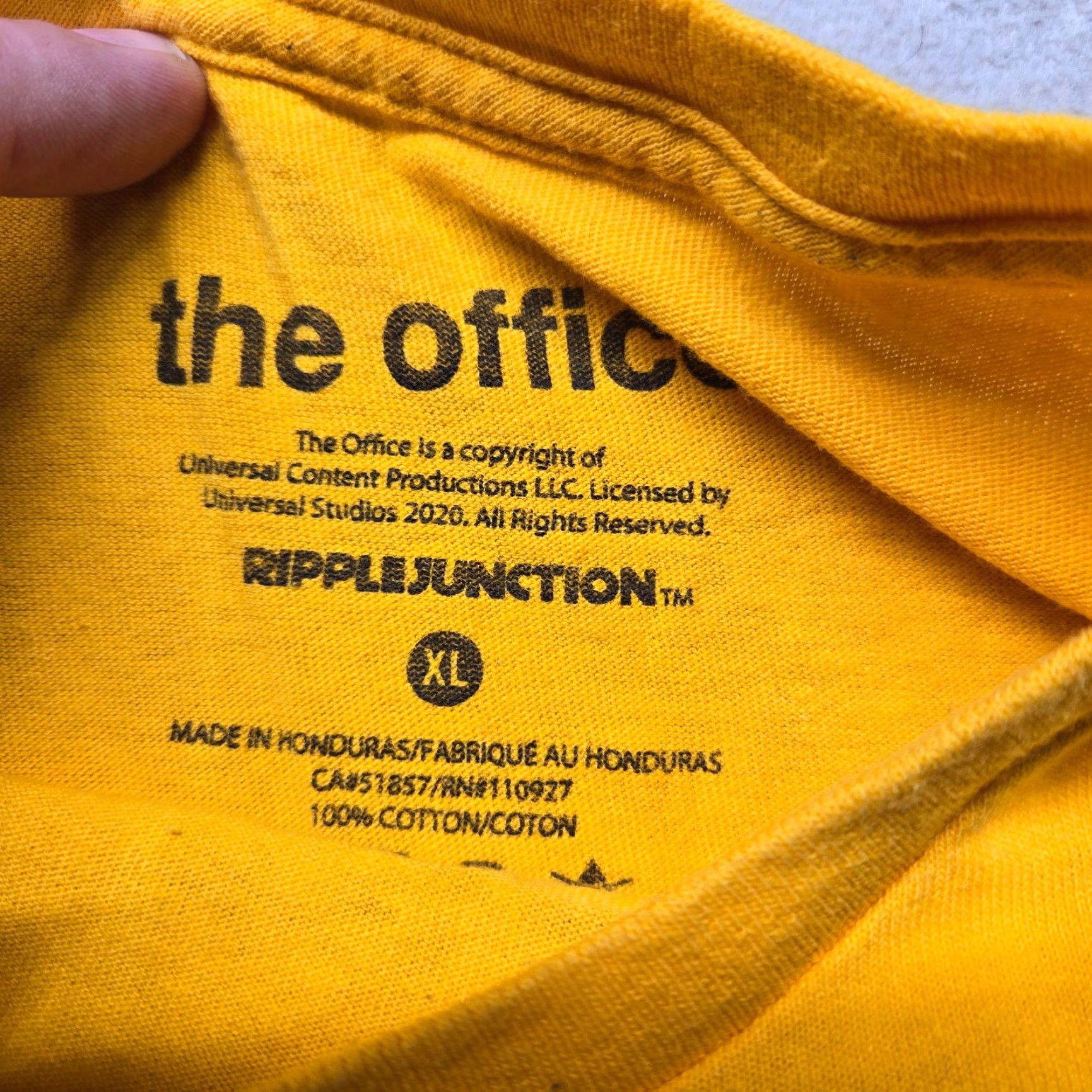 Vintage Dunder Mifflin Inc The Office Graphic Characters Yellow T-Shirt Adult Men's XL Shirt Men XL Yellow The Office 90s Theme Size US XL / EU 56 / 4 - 3 Thumbnail