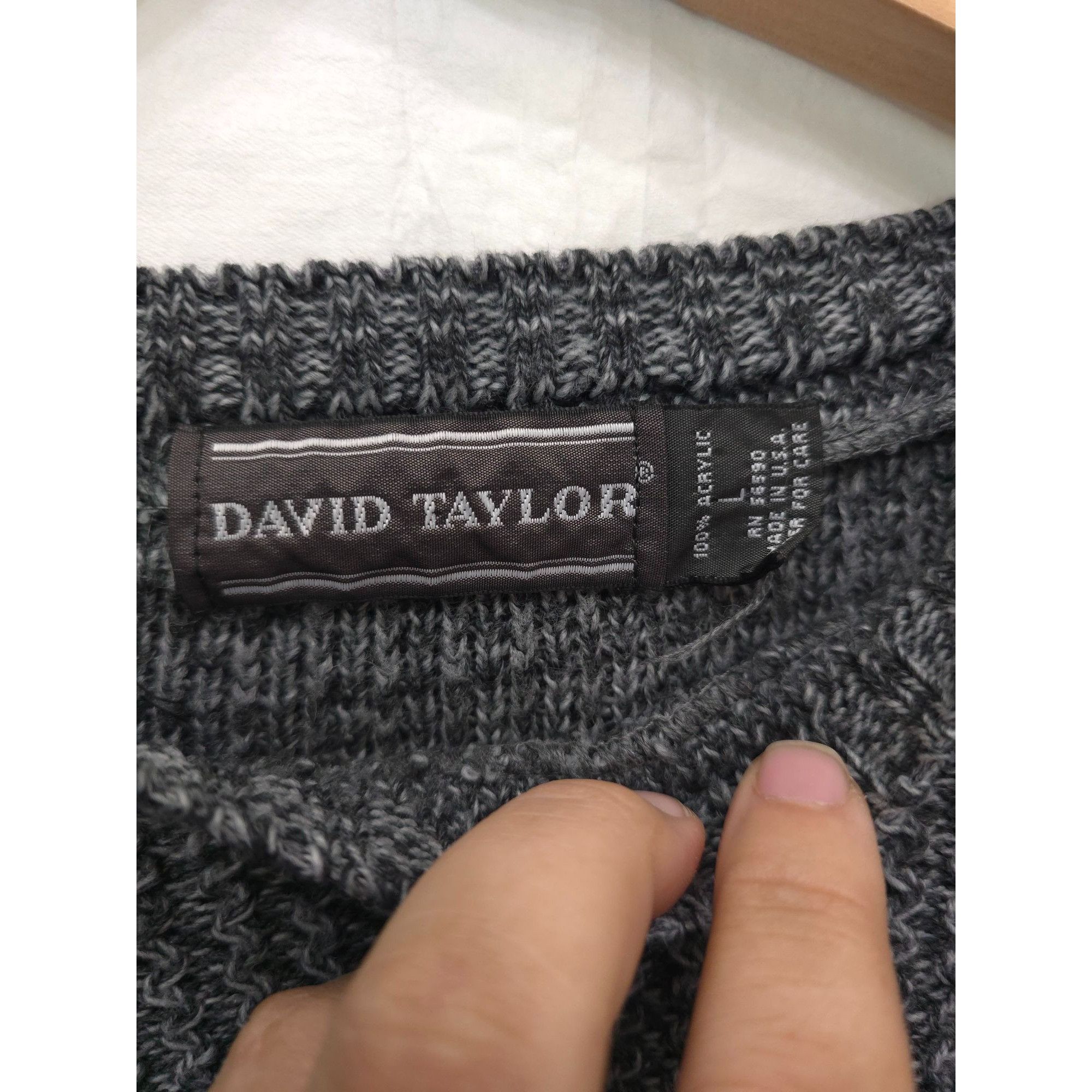 David Taylor Vintage David Taylor Mens Gray Acrylic Sweater L Size US L / EU 52-54 / 3 - 2 Thumbnail
