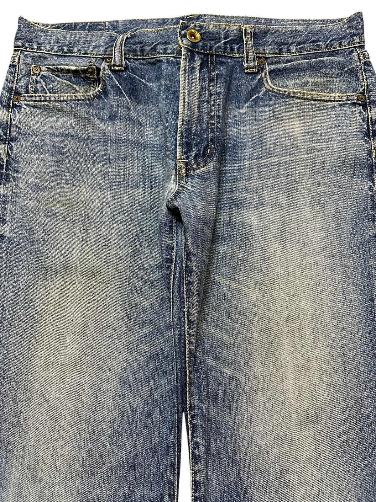 Uniqlo Vintage Japanese Uniqlo Blue Faded Wash Baggy Jeans Size US 36 / EU 52 - 3 Thumbnail