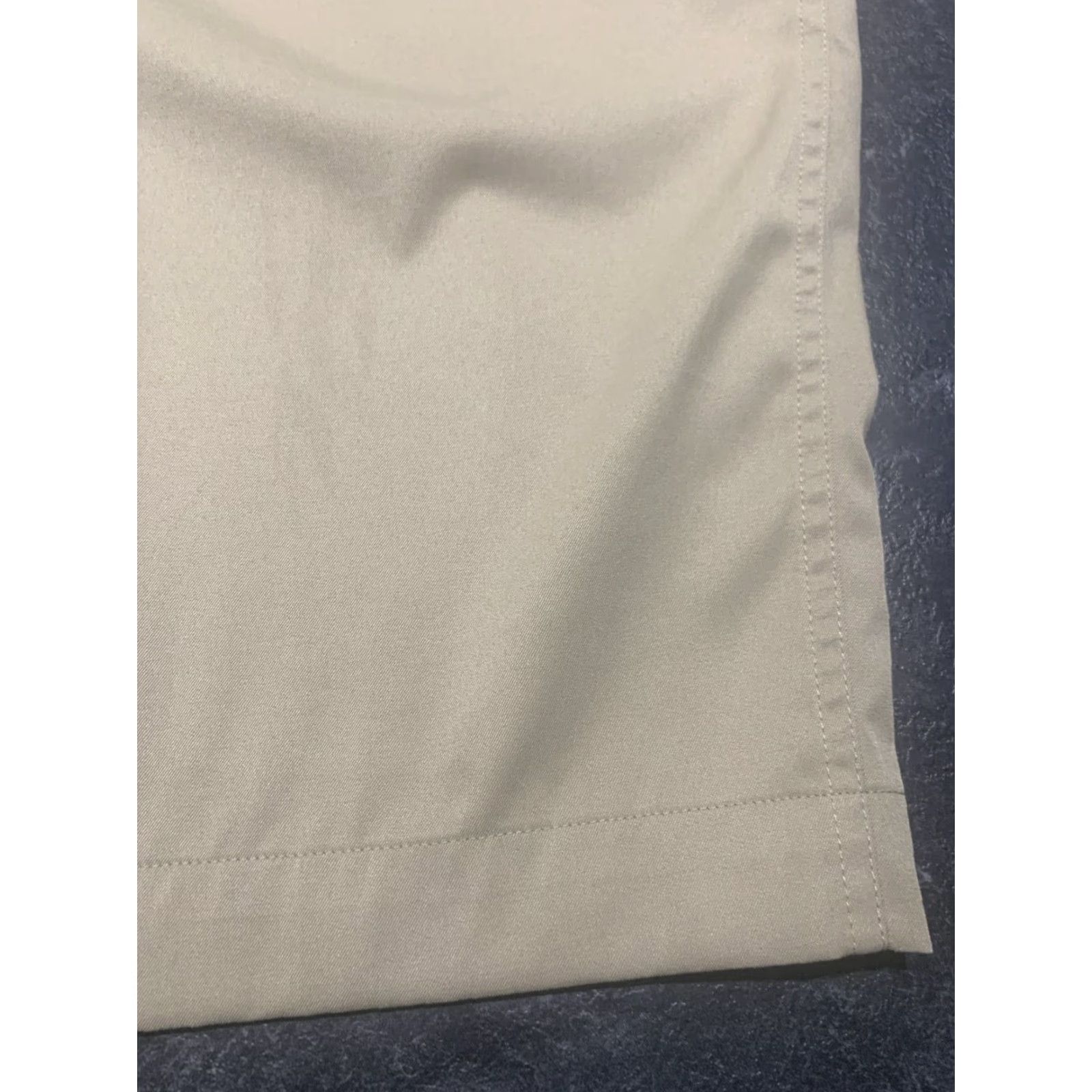 Nike Nike Golf Dri-Fit Shorts Men Size 36 Beige Solid Casual Flat Front Size US 36 / EU 52 - 3 Thumbnail