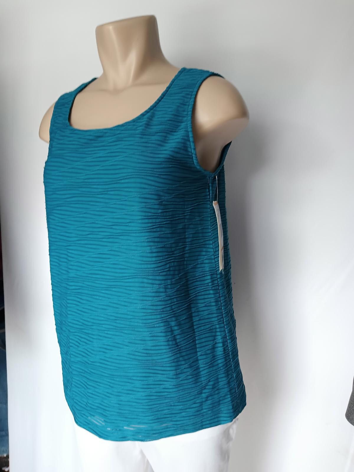 Augusta Sportswear Elegant Aqua Blue Sleeveless Top by August Size S / US 4 / IT 40 - 2 Thumbnail