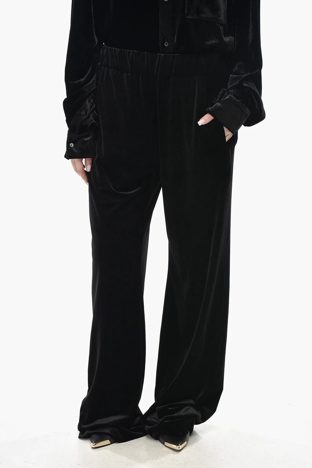 Dolce & Gabbana og1mm0426 Velour Pant in Black Size 30" / US 8 / IT 44 - 1 Thumbnail