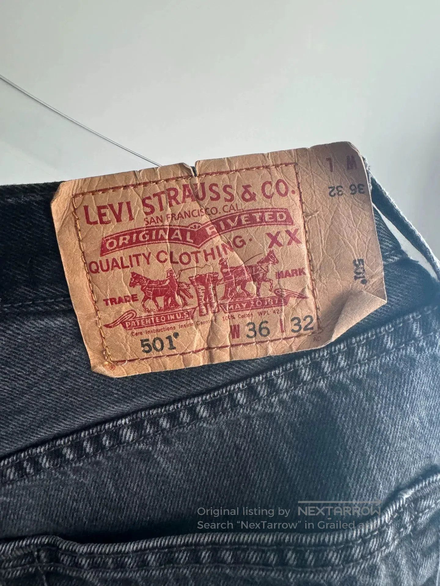 VINNY's Vintage Levi's 501 Water-Washed Black Denim. Size US 36 / EU 52 - 4 Thumbnail