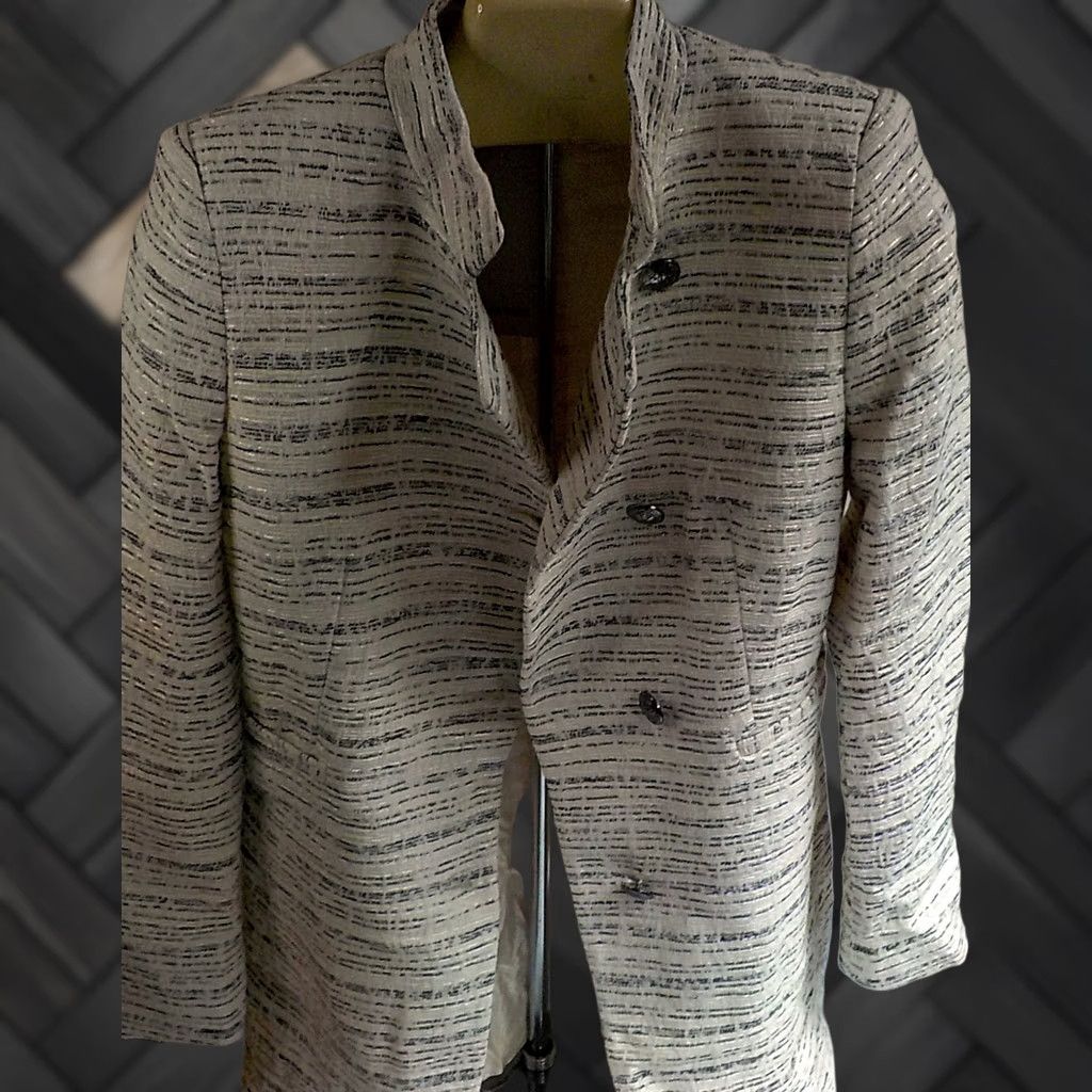 Zara ZARA BASIC Coat SIZE XS Ivory, Black, Gray Button Tweed Textured Overcoat Womens Size XS / US 0-2 / IT 36-38 - 1 Thumbnail