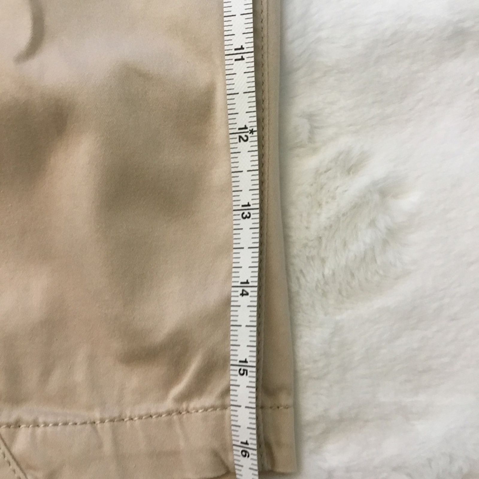 White House Black Market White House Black Market Beige Slim Petal Pushers Size 27" / US 4 / IT 40 - 8 Thumbnail